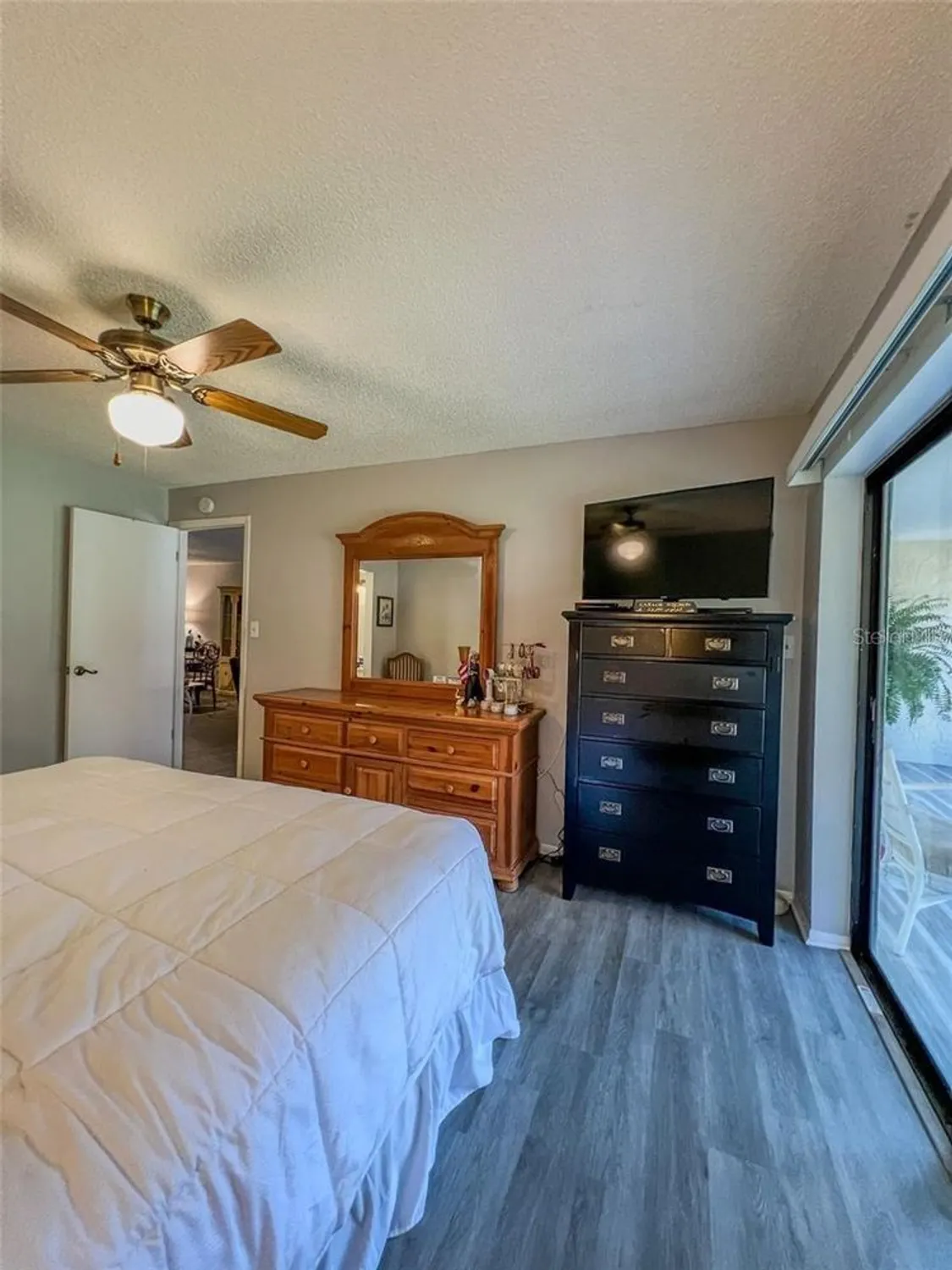 Property Slideshow image 14 of 64 | 19029 us highway 19 n apt 12e, Clearwater, FL, 33764