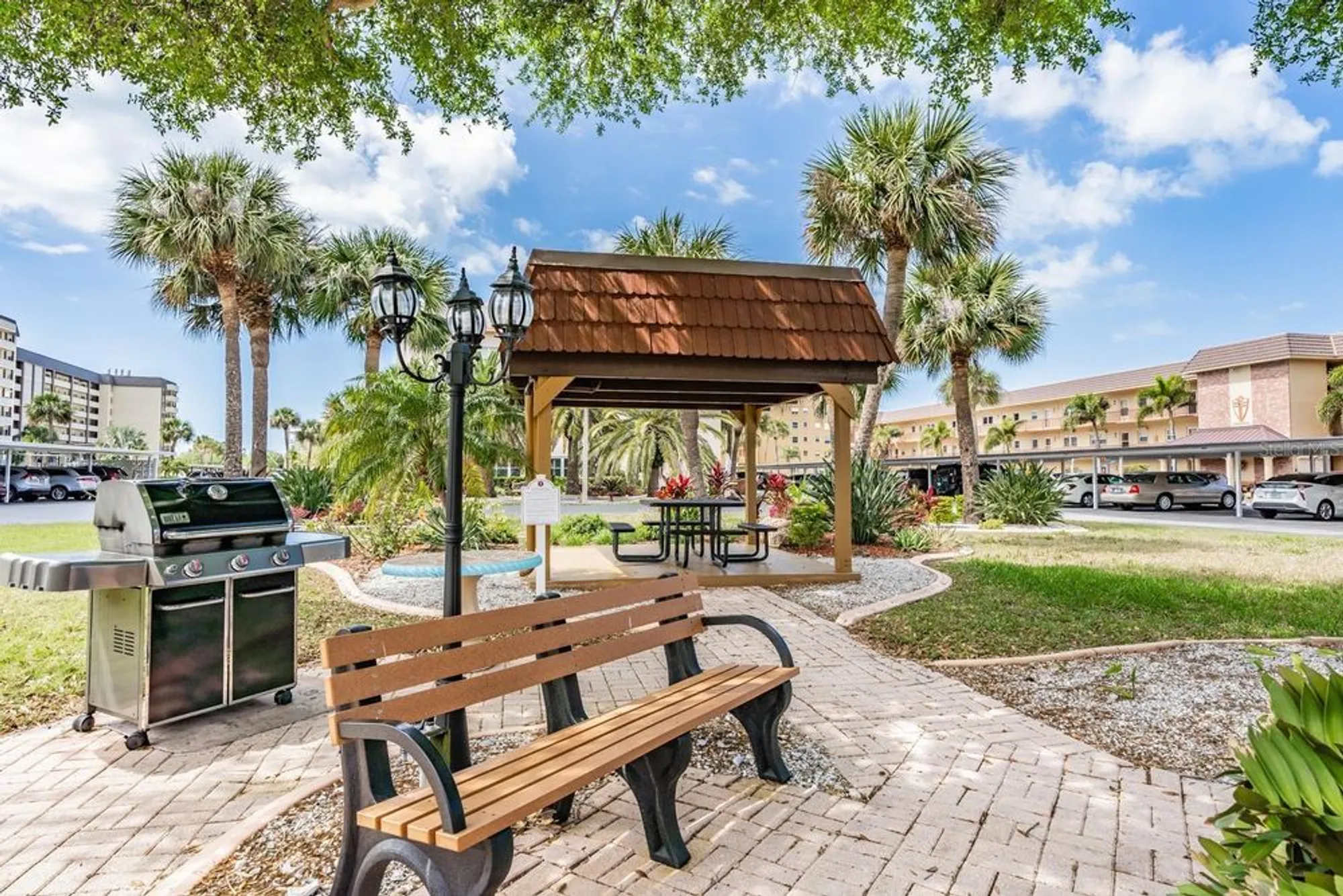 Property Slideshow image 32 of 64 | 7 elgin pl apt 202, Dunedin, FL, 34698