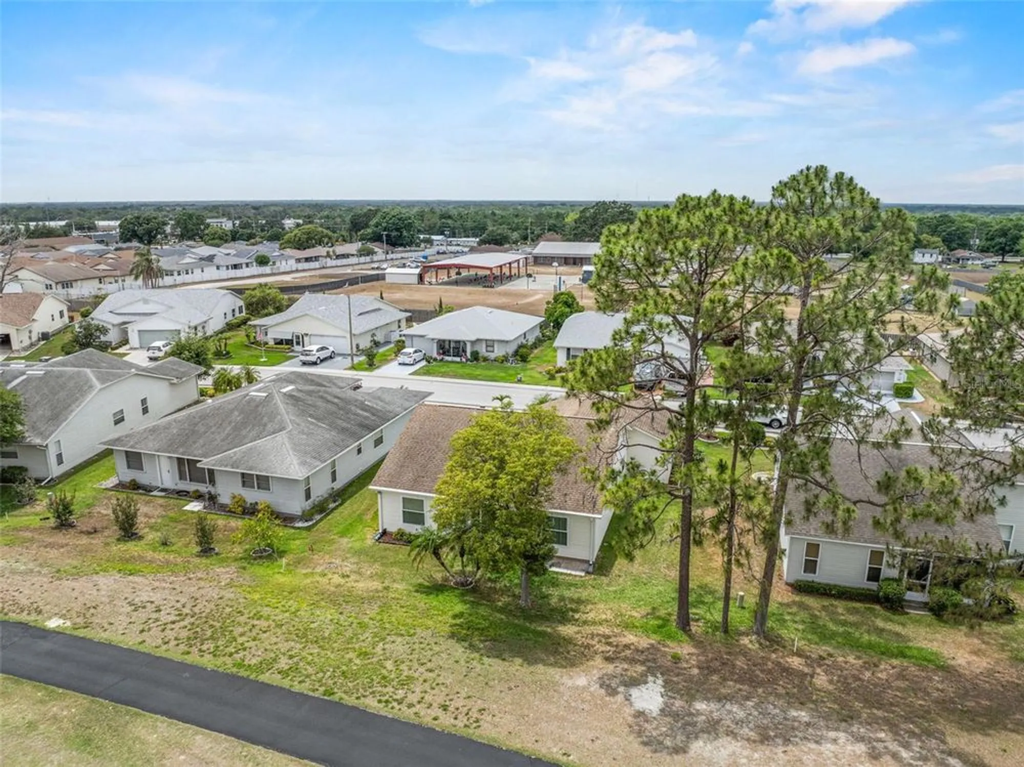 Property Slideshow image 35 of 47 | 3341 highland fairways blvd, Lakeland, FL, 33810