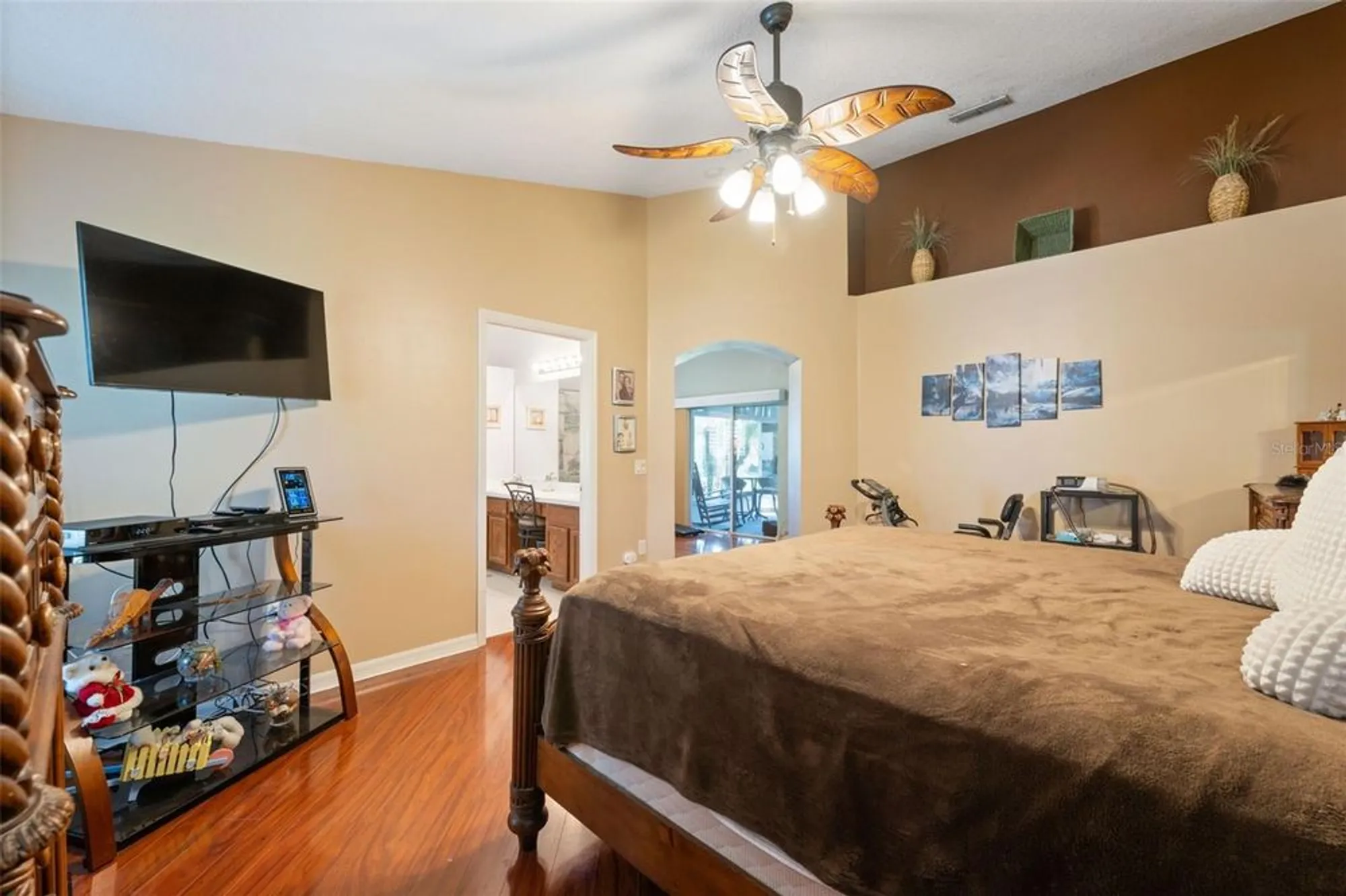 Property Slideshow image 25 of 78 | 1201 dustan pl, Trinity, FL, 34655