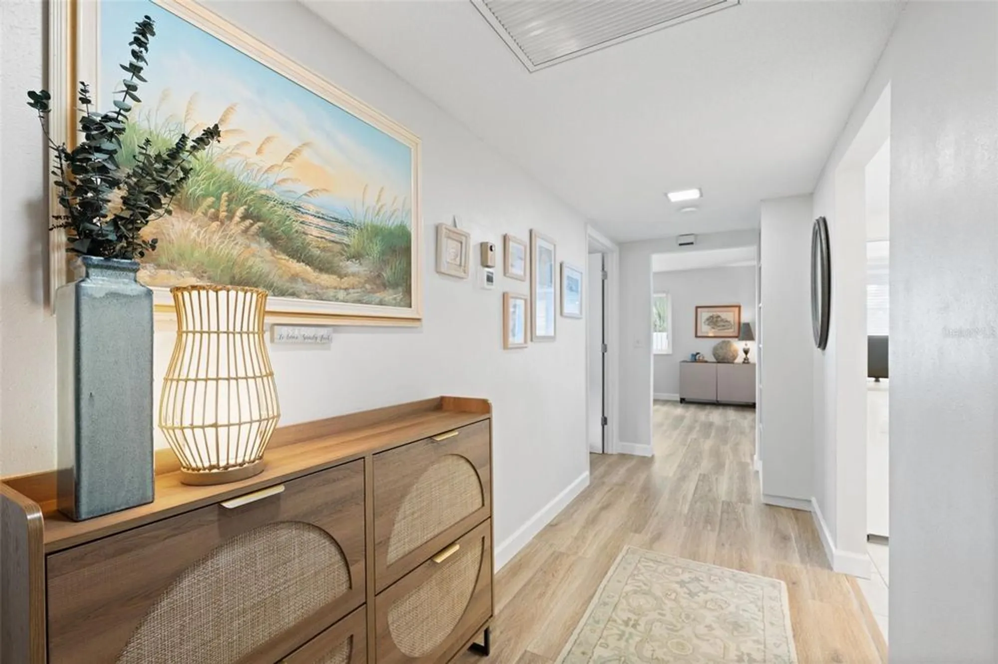 Property Slideshow image 8 of 42 | 3952 ashwood ln 37, Sarasota, FL, 34232