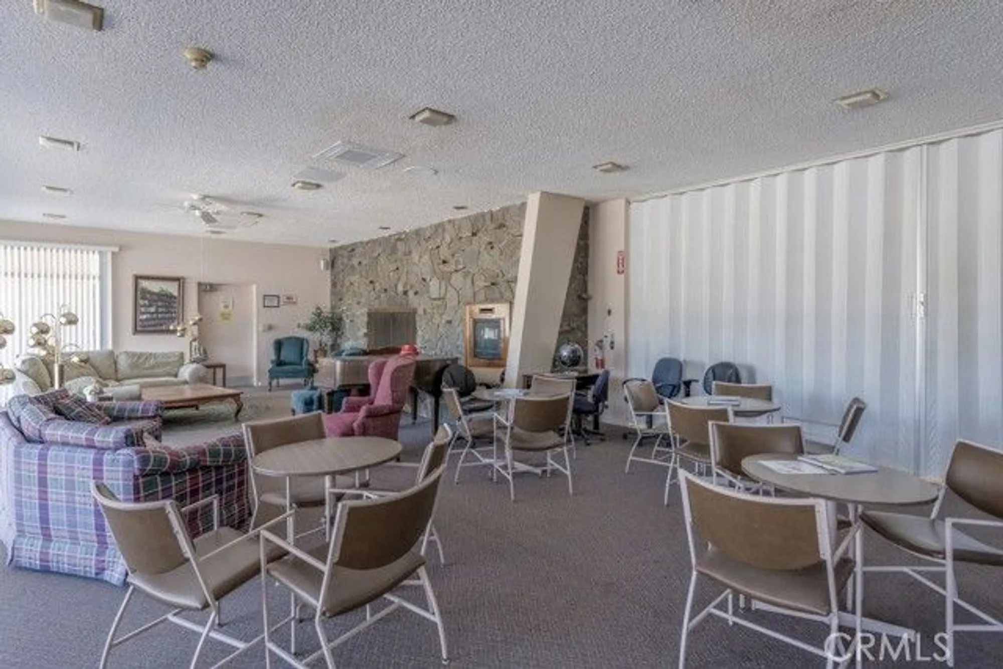 Property Slideshow image 24 of 35 | 18923 circle of friends, Newhall, CA, 91321