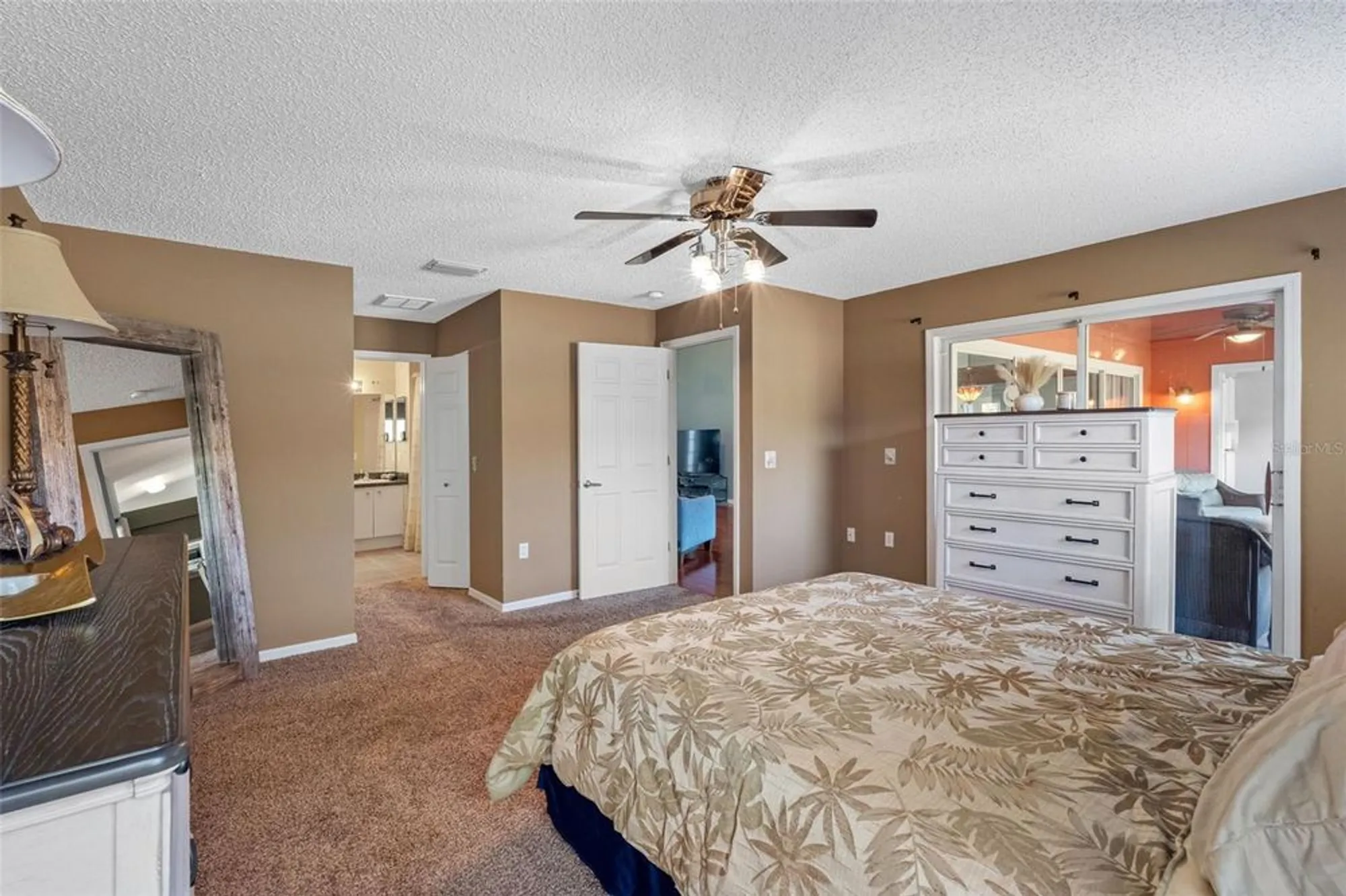 Property Slideshow image 23 of 51 | 18534 bent pine dr, Hudson, FL, 34667