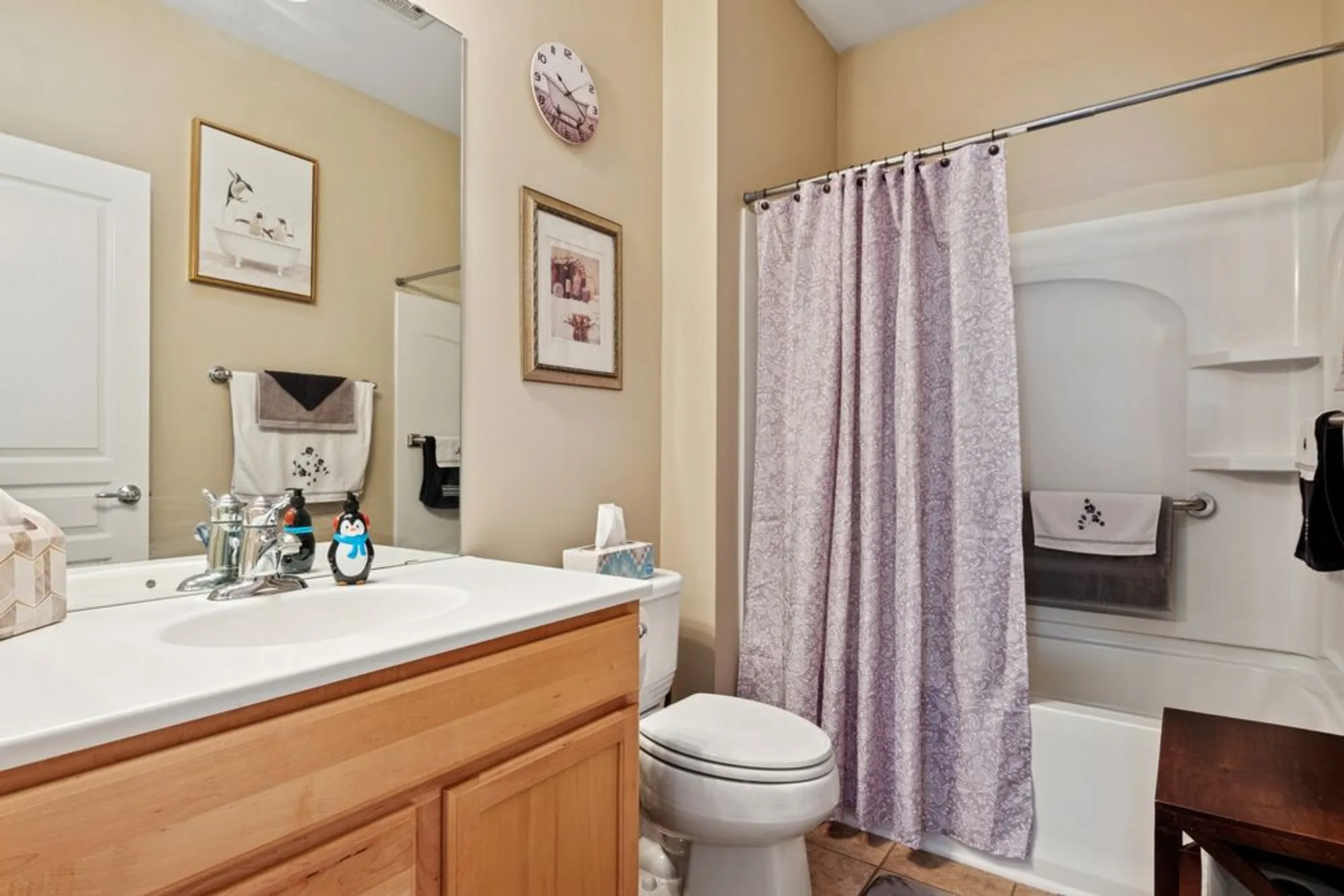 Property Slideshow image 14 of 21 | 12490 russet ln, Huntley, IL, 60142