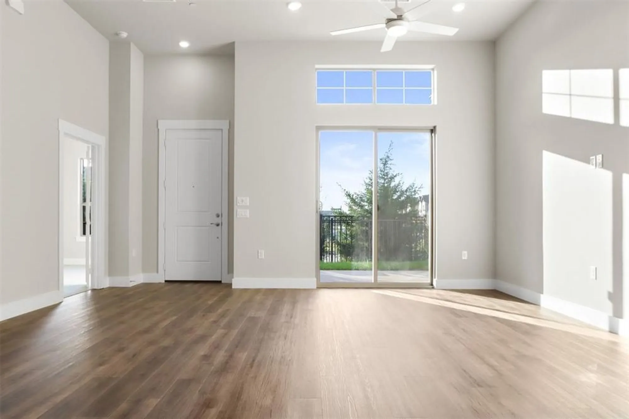 Property Slideshow image 4 of 22 | 2617 st helena ln, Grand Prairie, TX, 75054