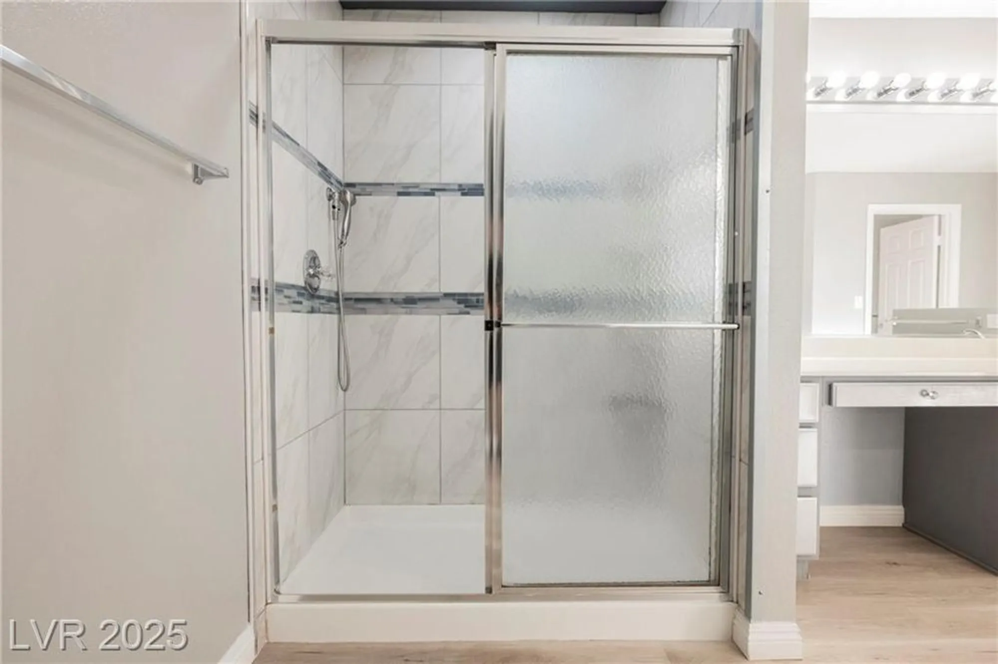 Property Slideshow image 39 of 66 | 5133 burr oak dr, Las Vegas, NV, 89130