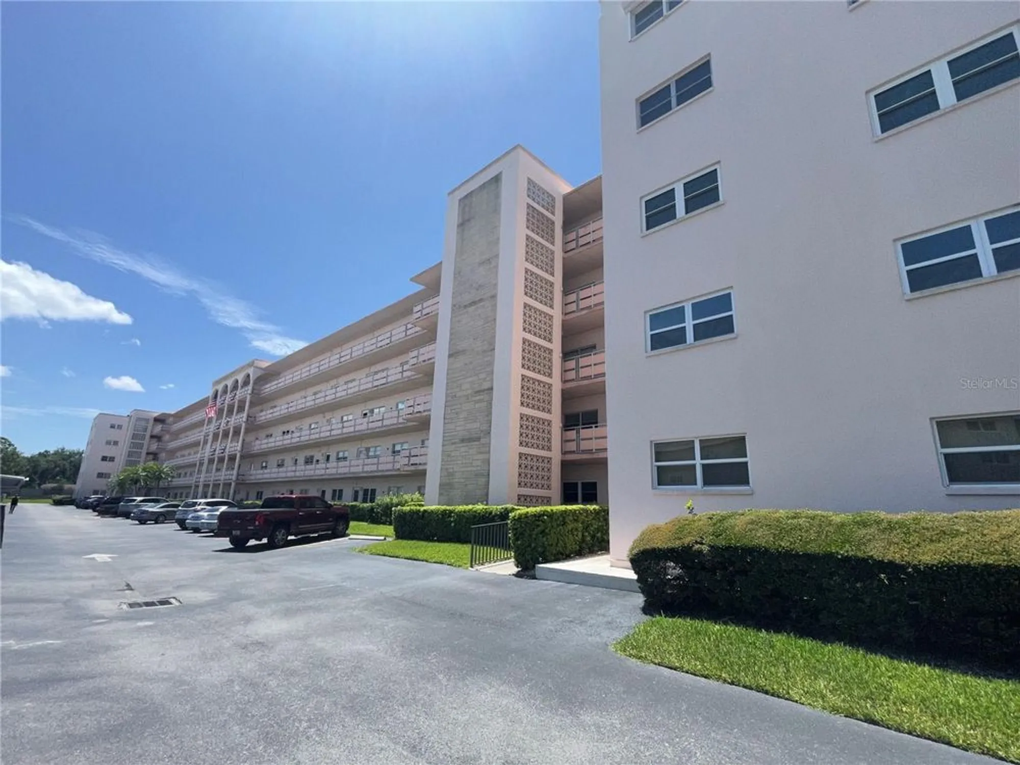 Property Slideshow image 32 of 73 | 5623 80th st n unit 406, Saint Petersburg, FL, 33709