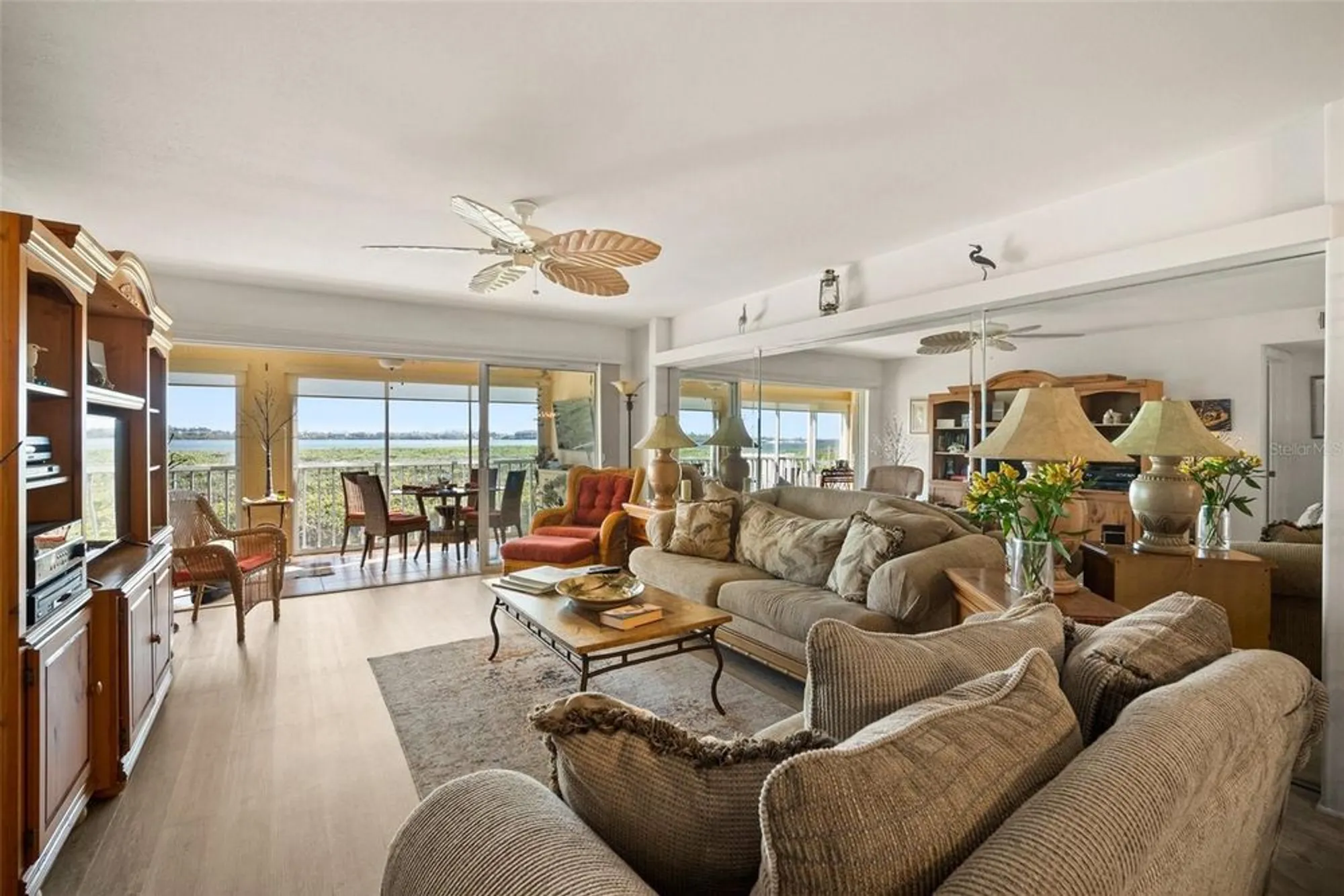 Property Slideshow image 13 of 52 | 1323 perico point cir # 107, Bradenton, FL, 34209
