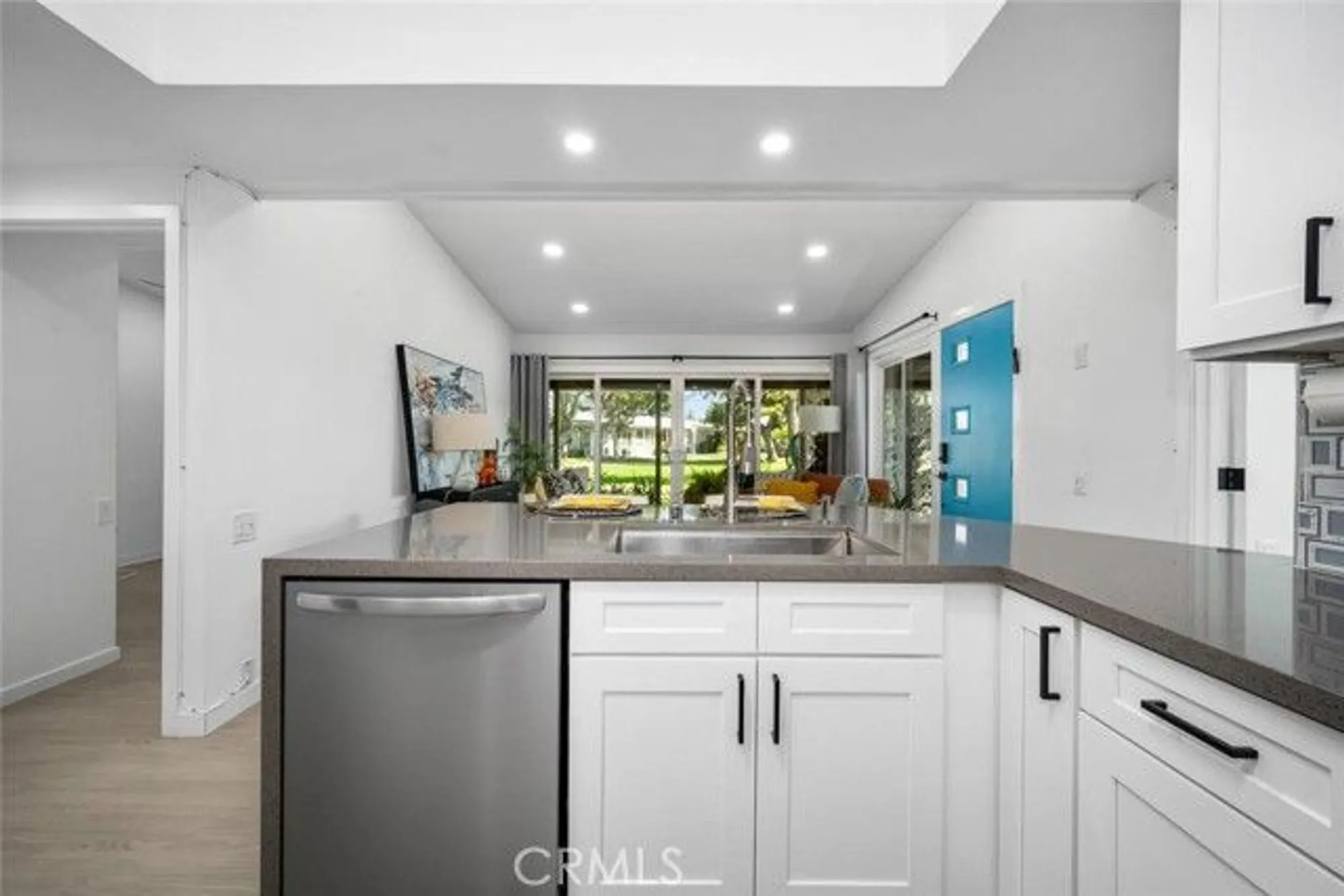 Property Slideshow image 20 of 33 | 13160 nassau dr apt 211l, Seal Beach, CA, 90740