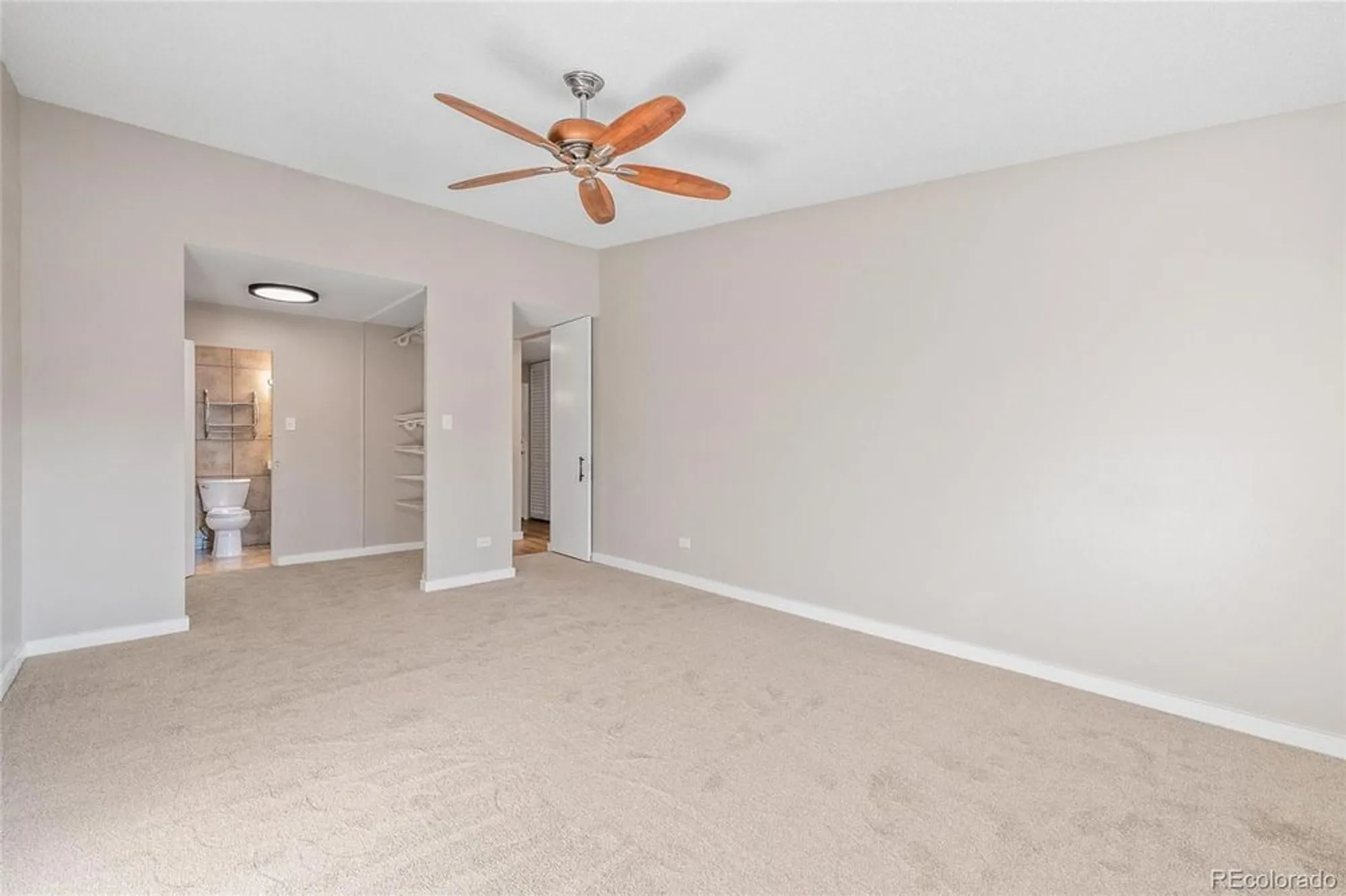 Property Slideshow image 11 of 19 | 765 s alton way 6b, Denver, CO, 80247