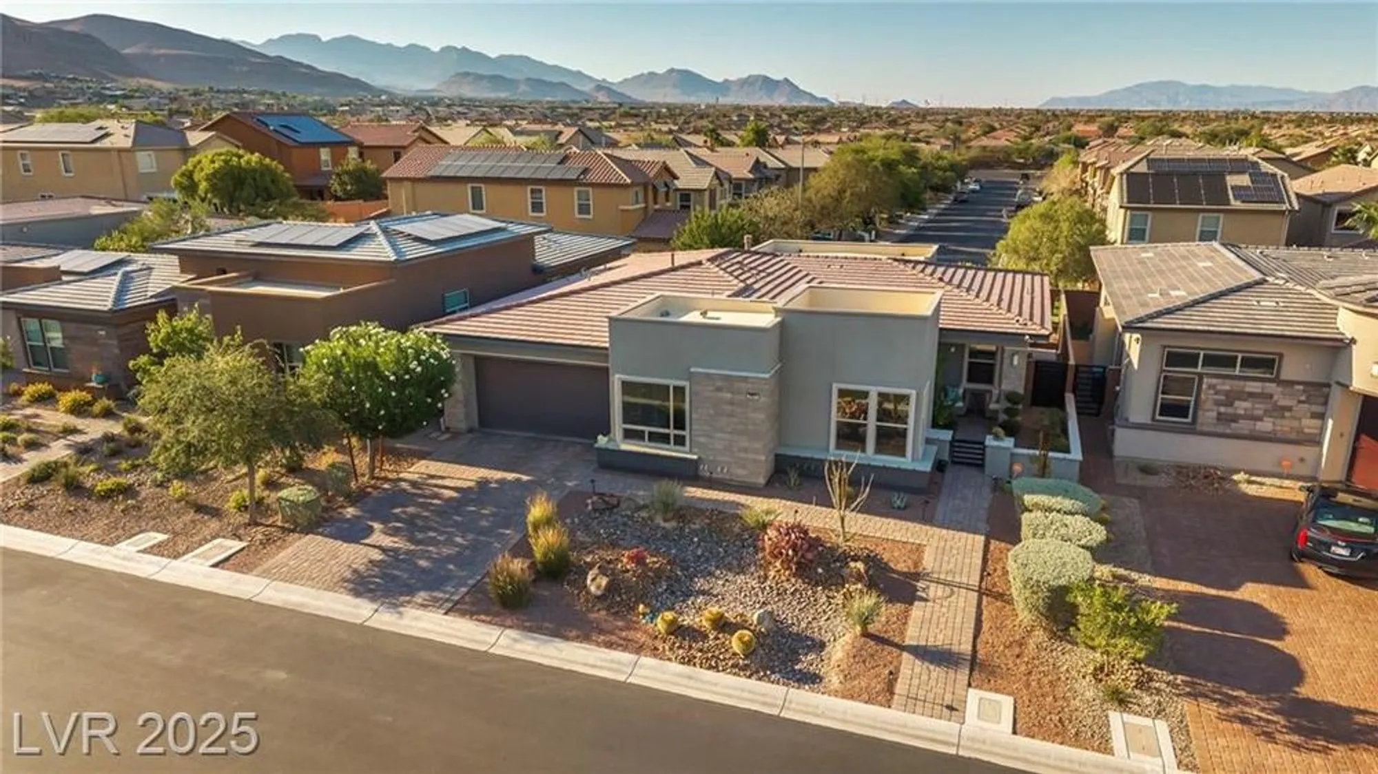 Property Slideshow image 53 of 87 | 9988 regency square ave, Las Vegas, NV, 89148