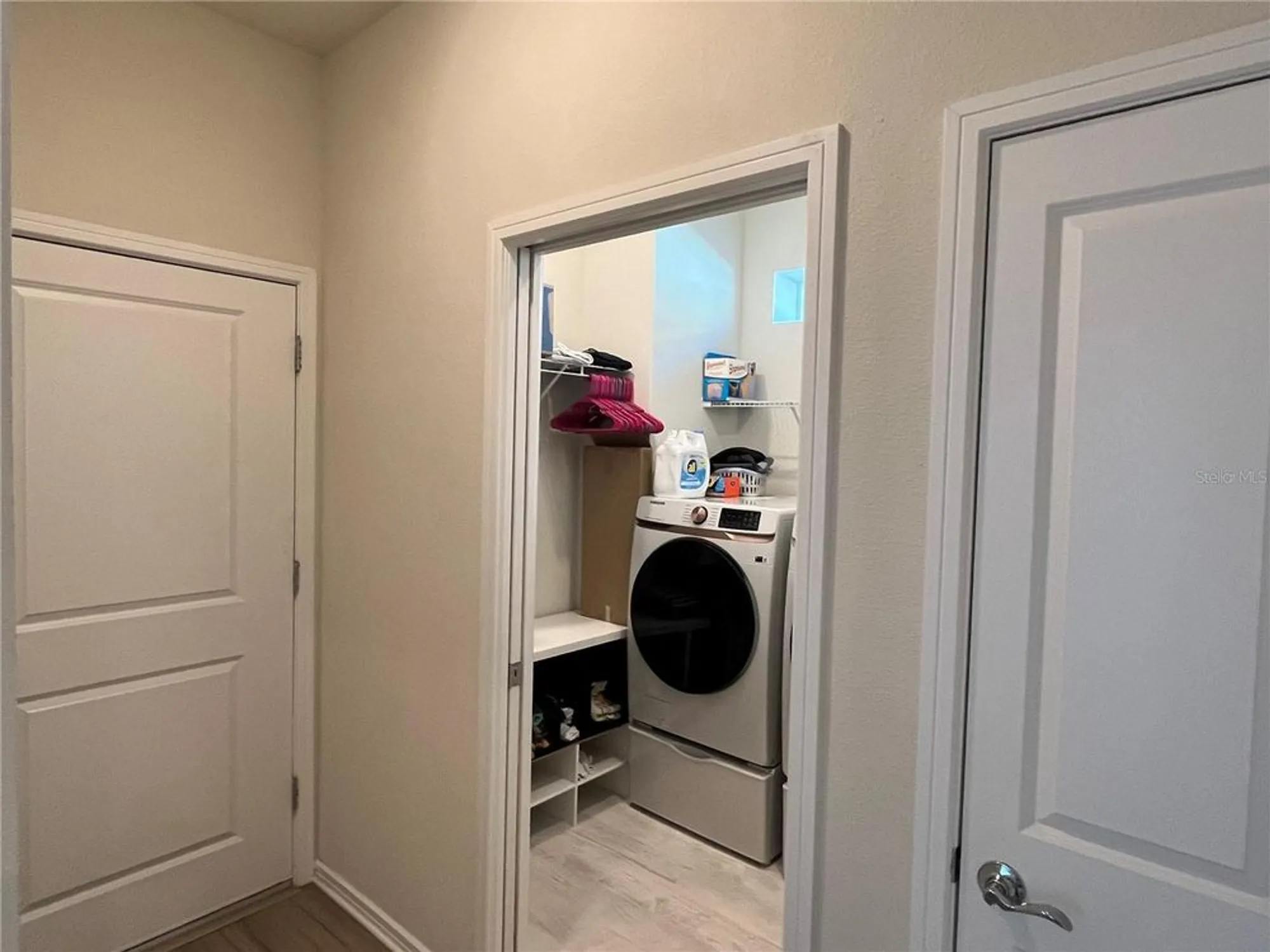 Property Slideshow image 6 of 49 | 1909 spring shower cir, Kissimmee, FL, 34744