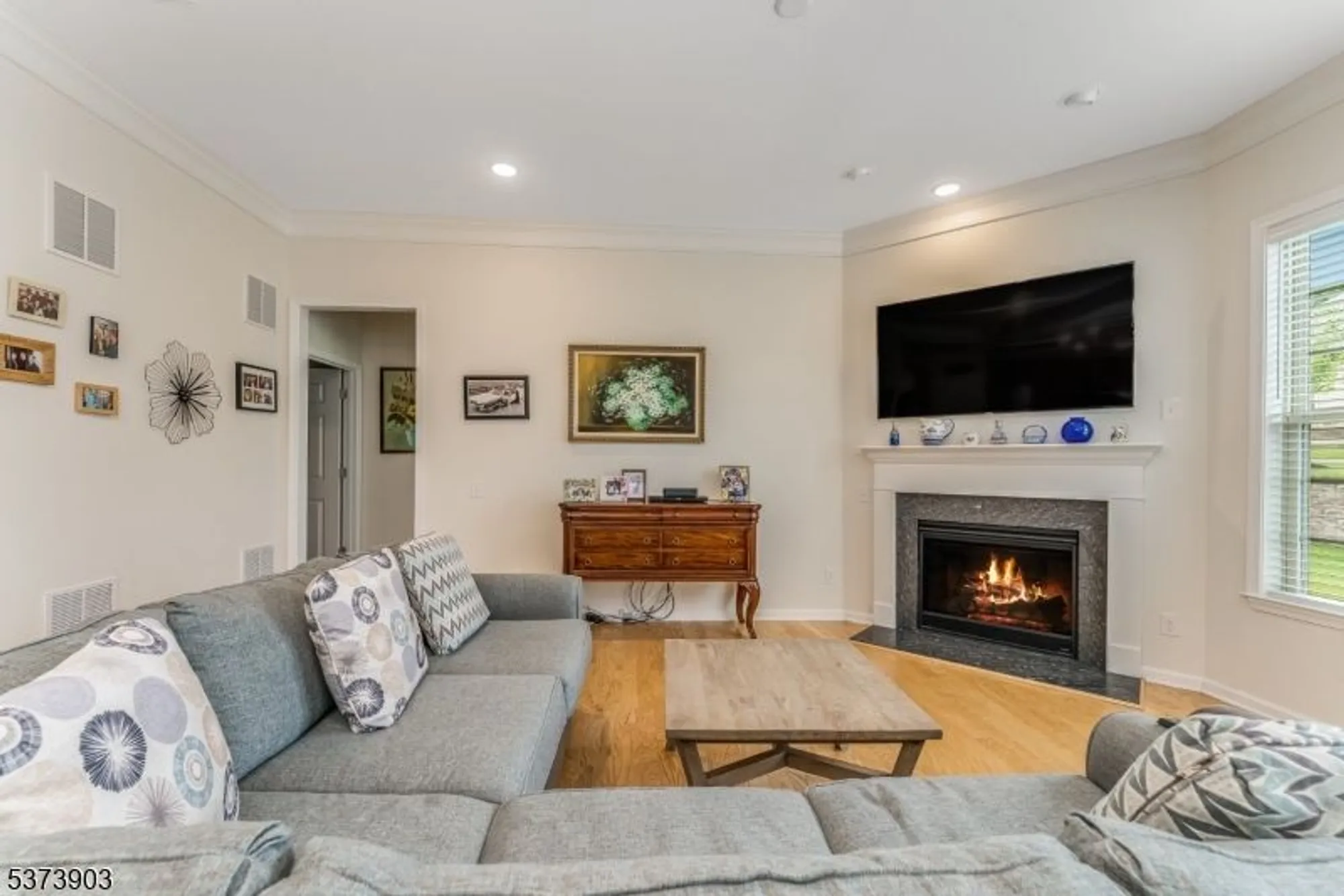 Property Slideshow image 5 of 33 | 29 bressler rd, Flemington, NJ, 08822