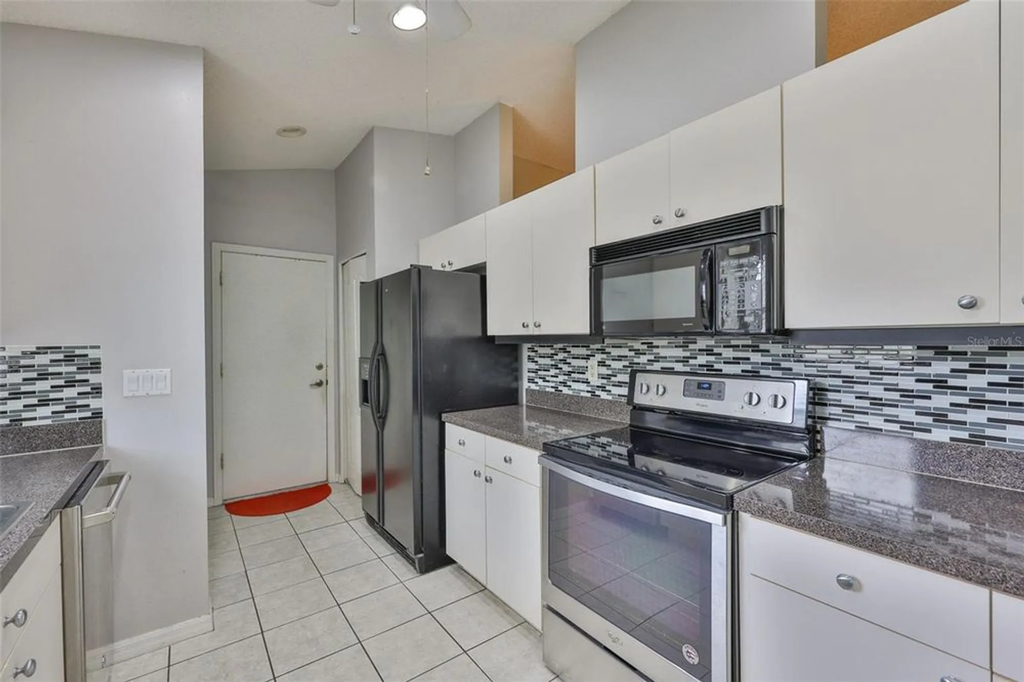 Property Slideshow image 22 of 59 | 920 villeroy greens dr, Sun City Center, FL, 33573