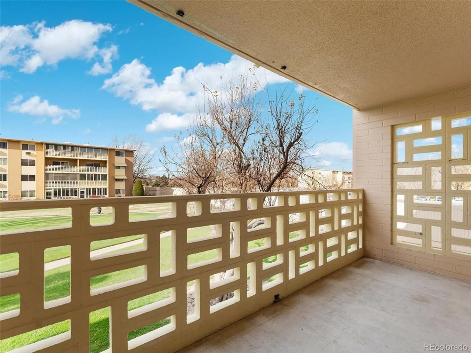 Property Slideshow image 14 of 37 | 605 s alton way 2b, Denver, CO, 80247