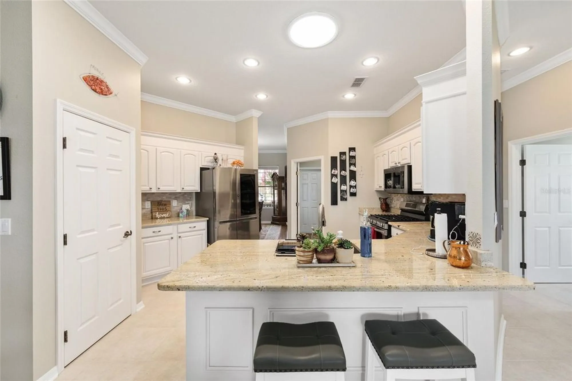 Property Slideshow image 22 of 58 | 8737 sw 83rd cir, Ocala, FL, 34481
