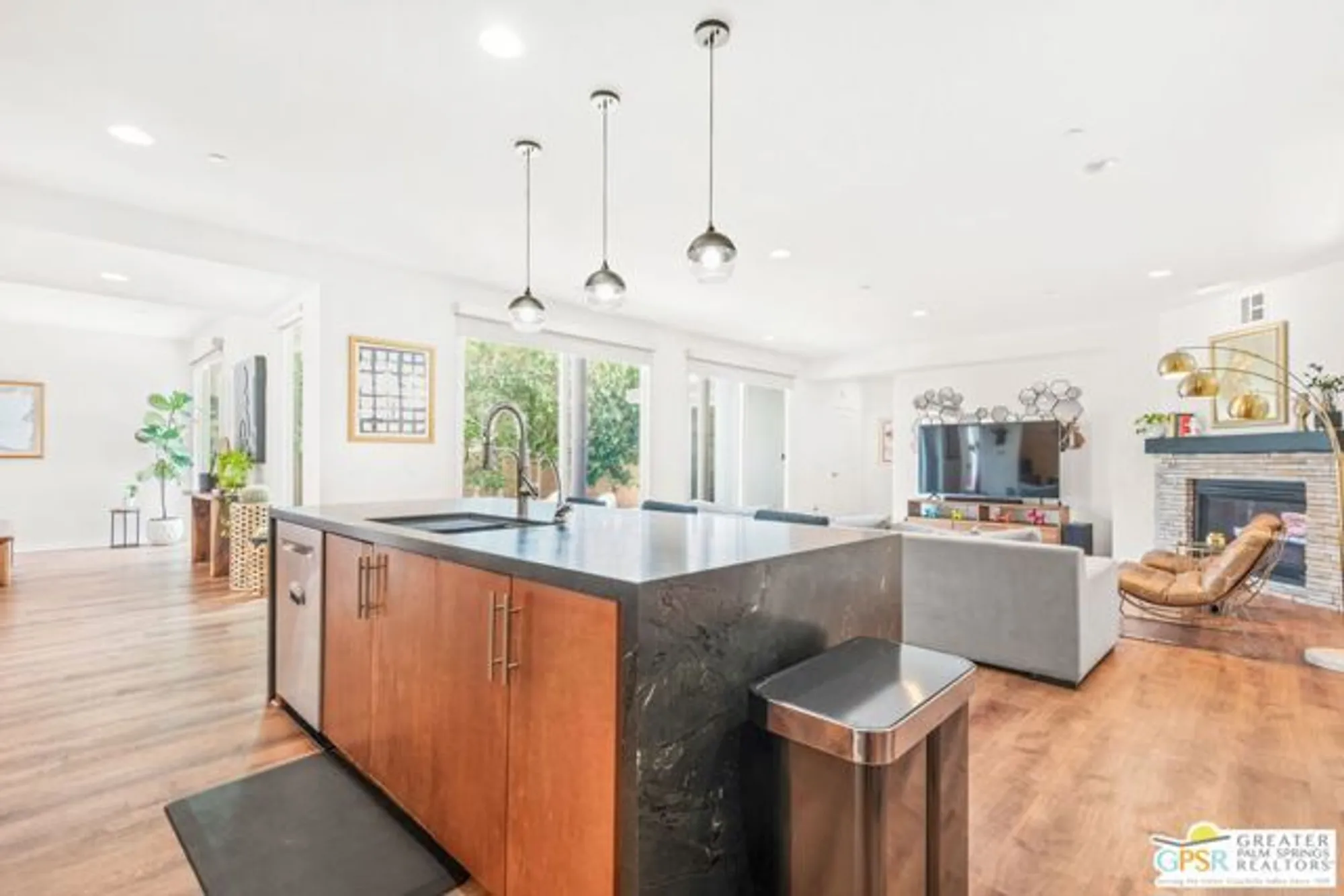 Property Slideshow image 9 of 46 | 4934 herzog way, Palm Springs, CA, 92262