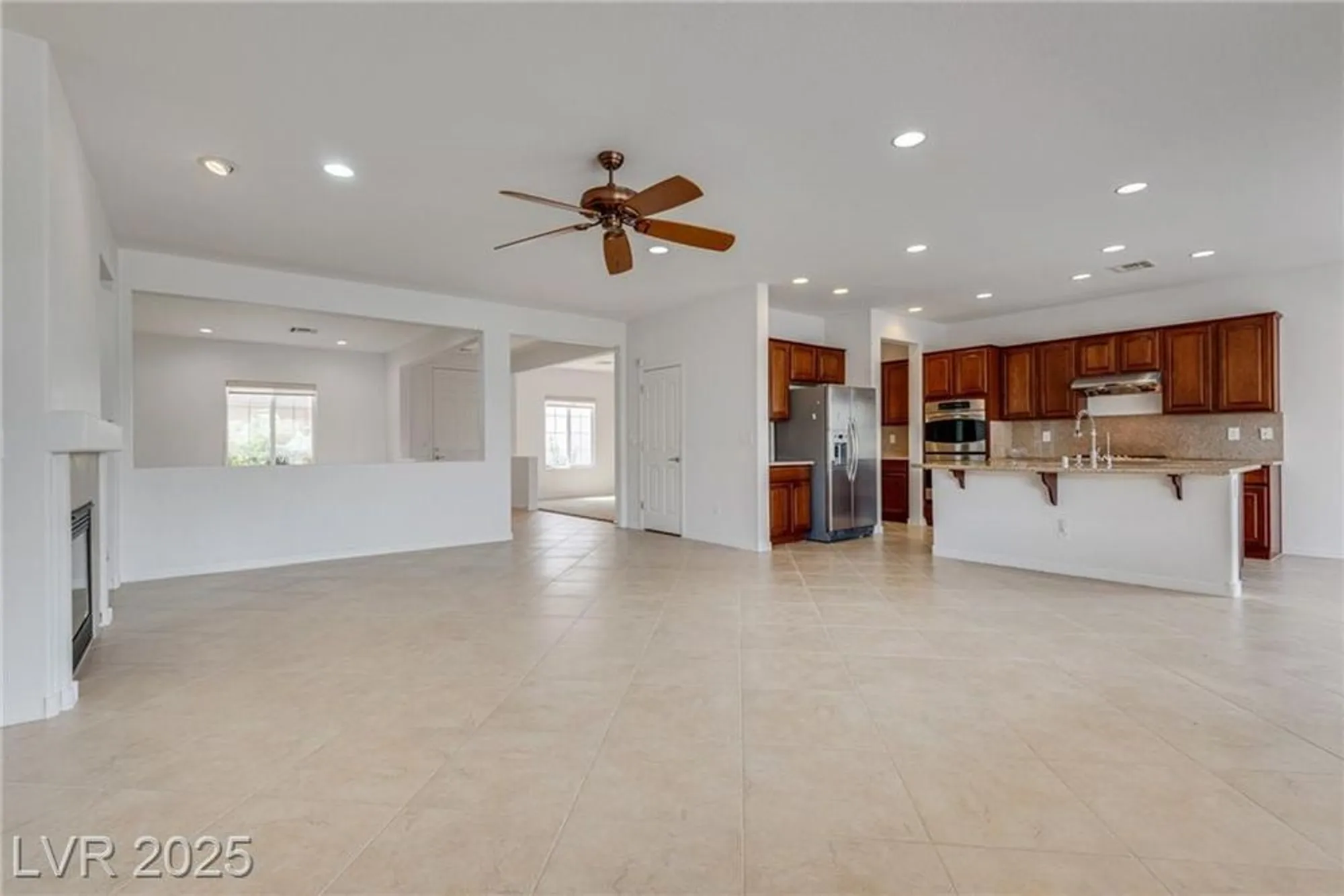 Property Slideshow image 13 of 34 | 2348 kalkaska dr, Henderson, NV, 89044