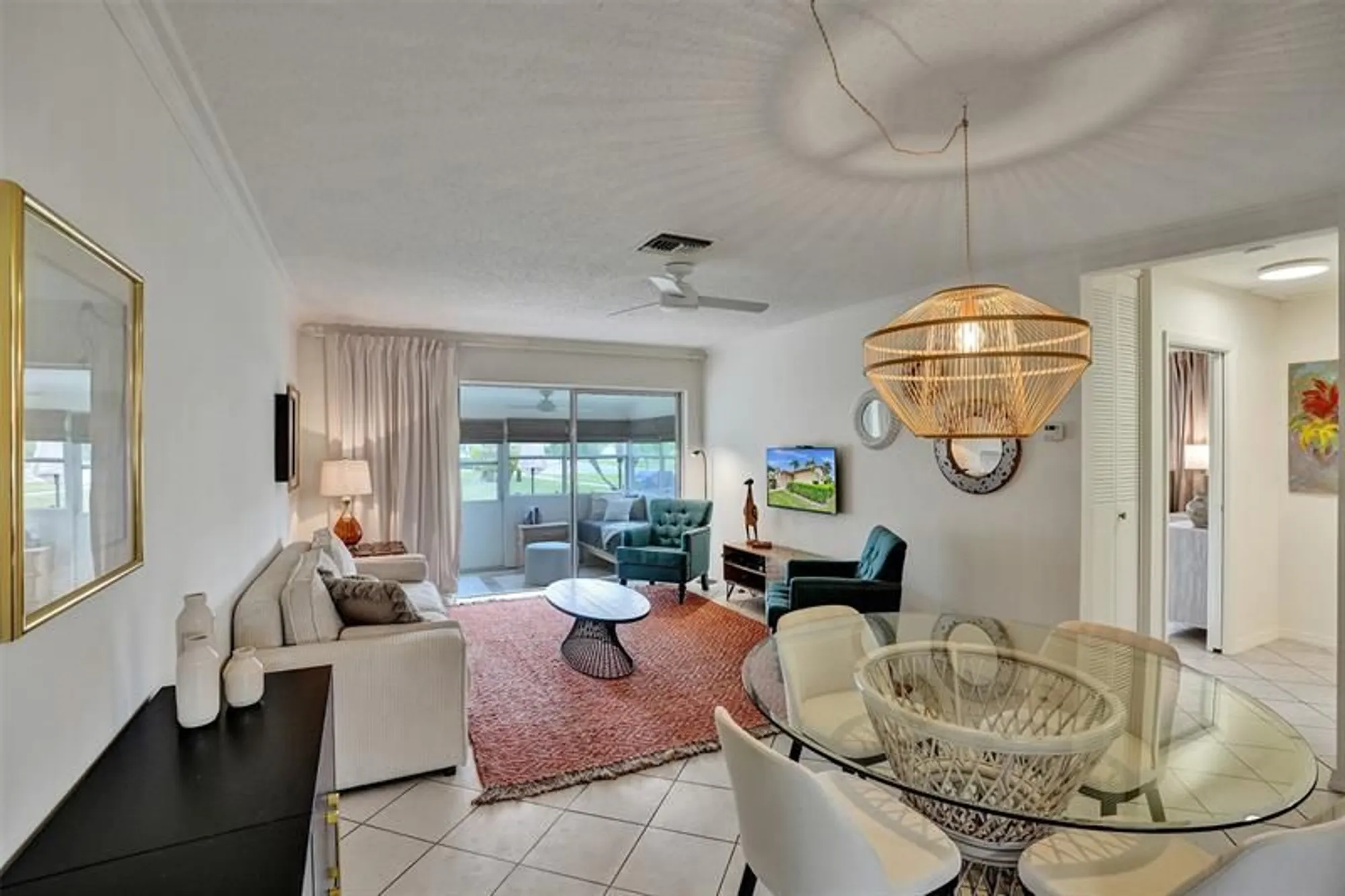 Property Slideshow image 12 of 58 | 2592 dudley dr a, West Palm Beach, FL, 33415