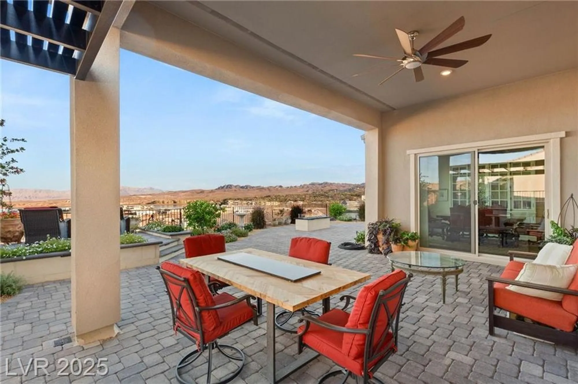 Property Slideshow image 40 of 74 | 156 stone mesa ct, Henderson, NV, 89011