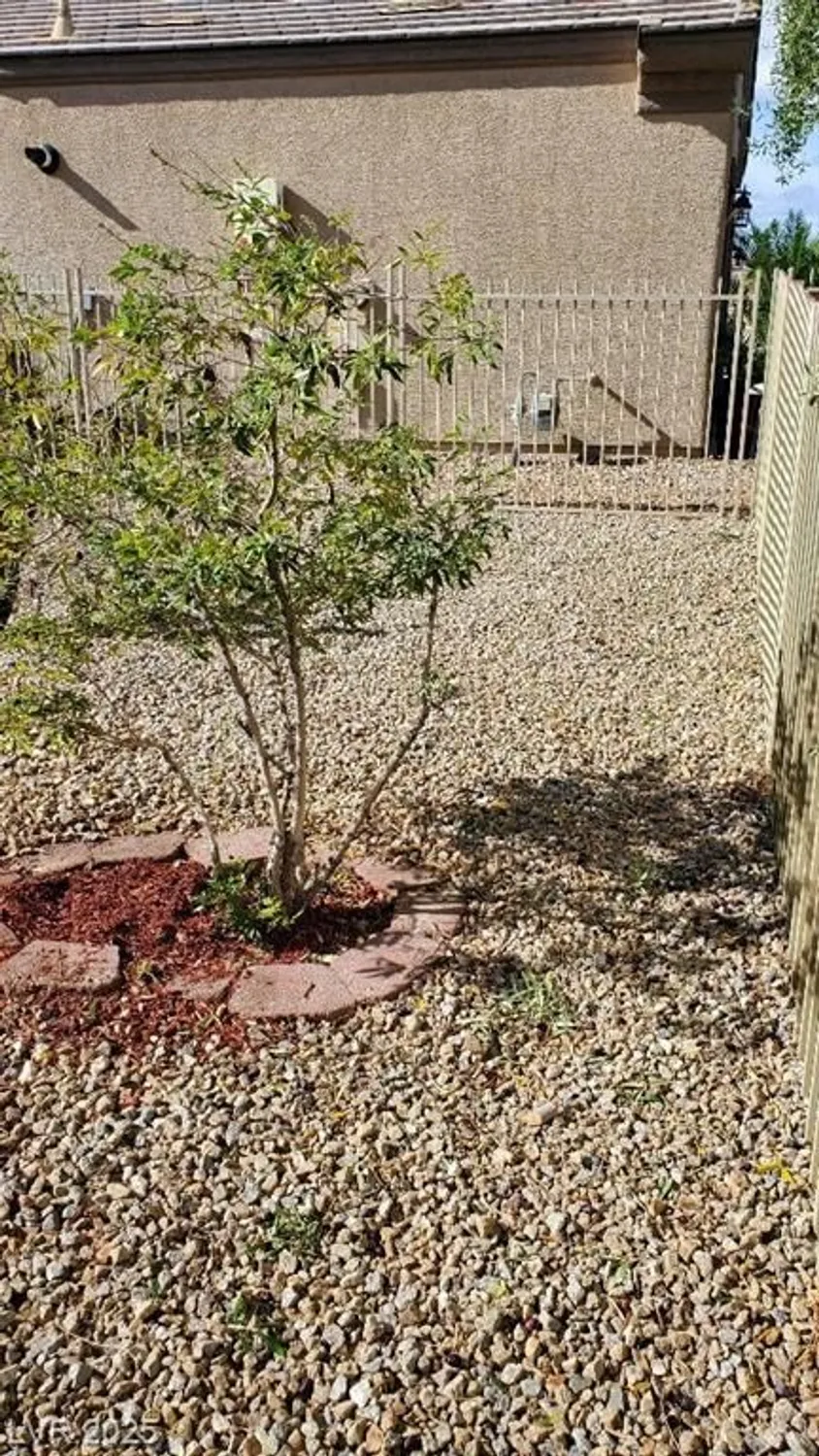 Property Slideshow image 22 of 32 | 7745 fruit dove st, North Las Vegas, NV, 89084