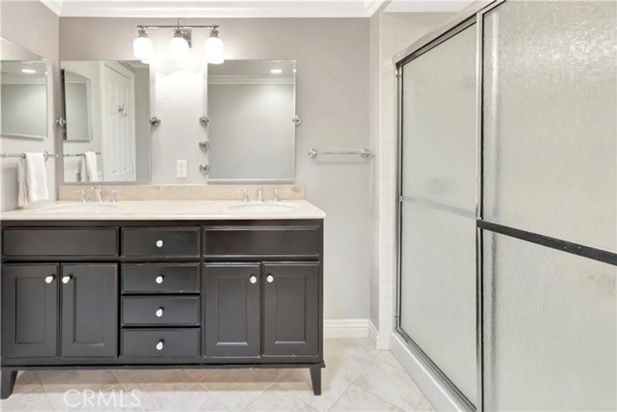 Property Slideshow image 8 of 29 | 741 avenida majorca b, Laguna Woods, CA, 92637