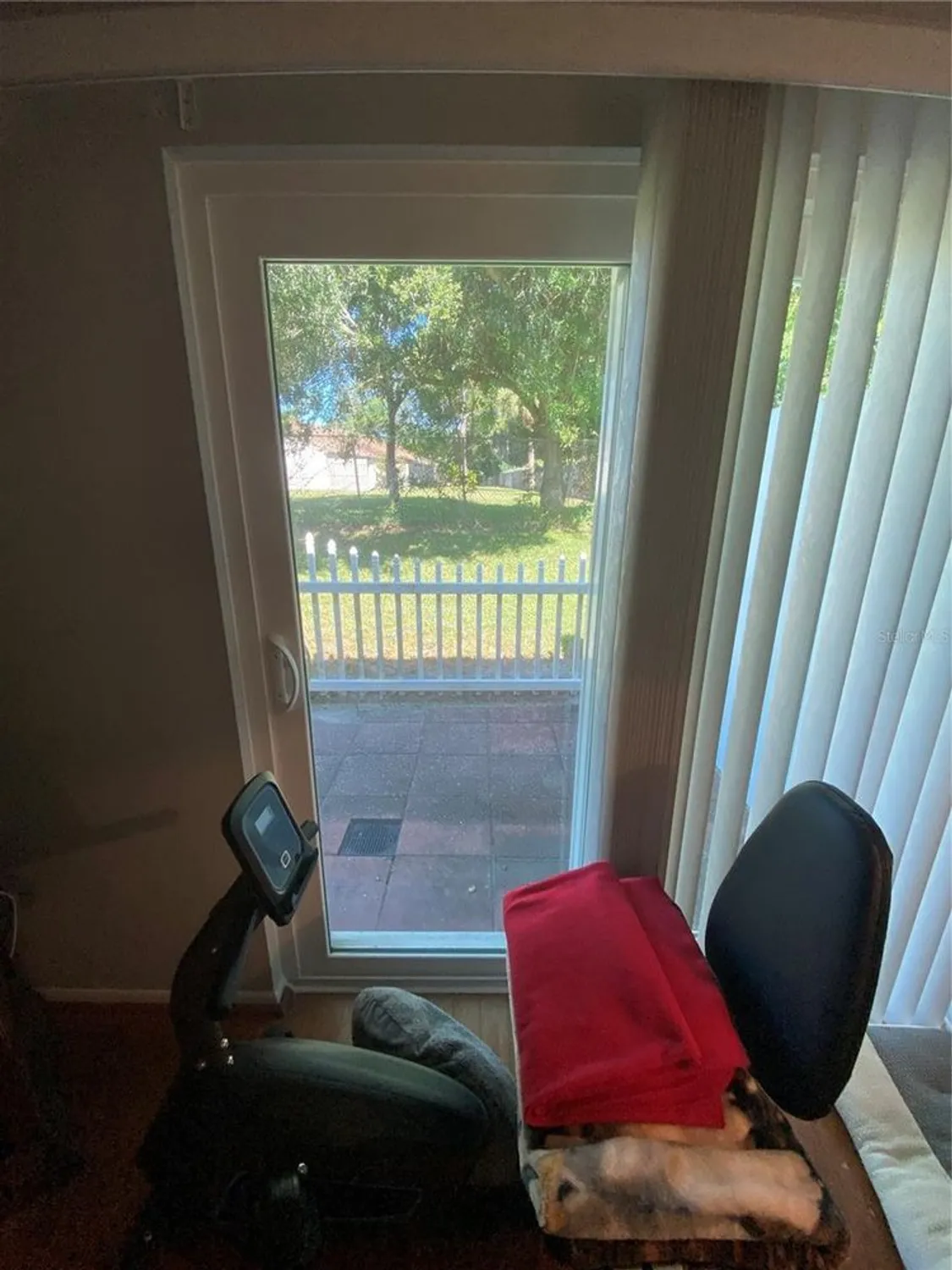 Property Slideshow image 23 of 30 | 1609 whitebridge dr c, Palm Harbor, FL, 34684