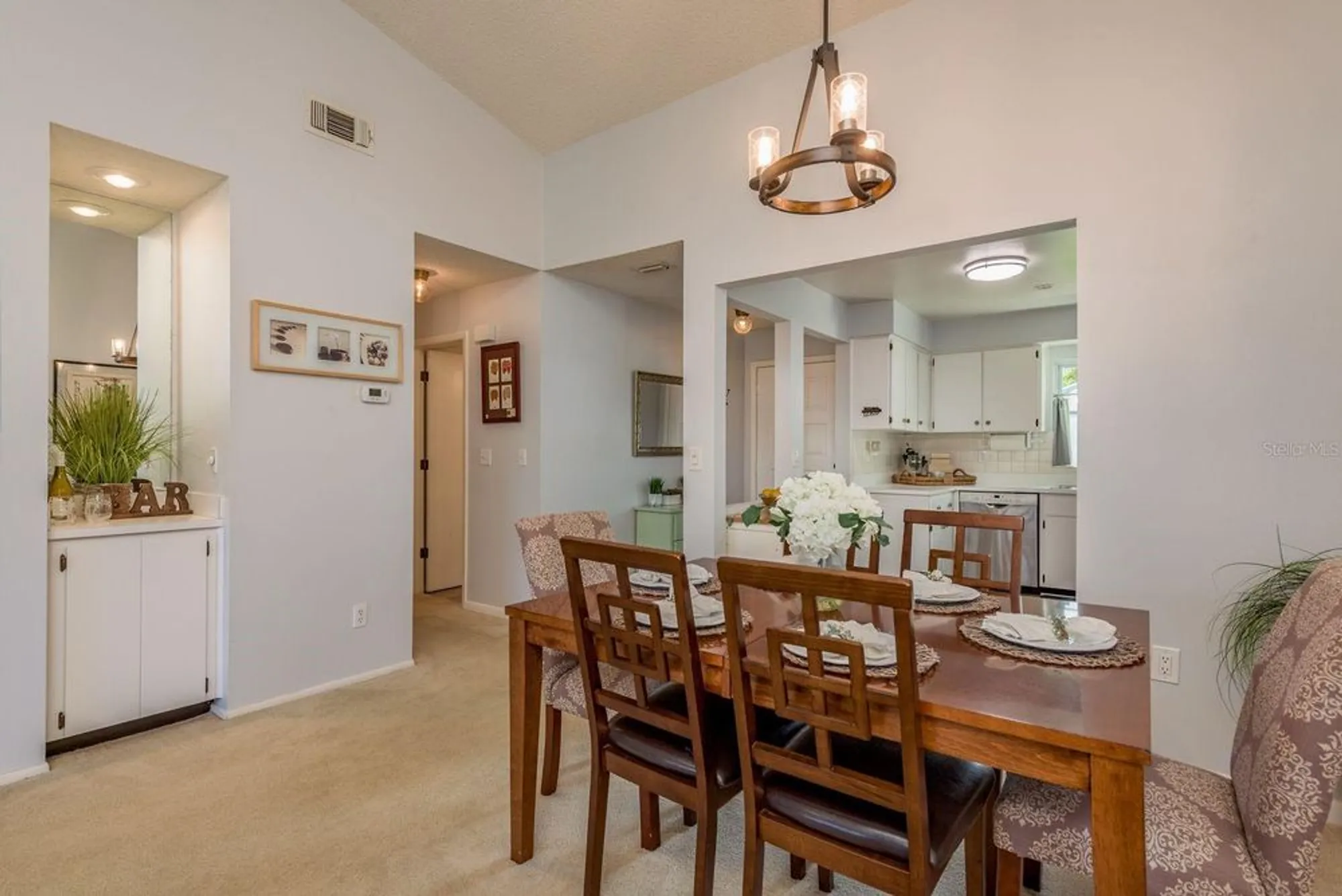 Property Slideshow image 15 of 62 | 1109 tartan dr c, Palm Harbor, FL, 34684