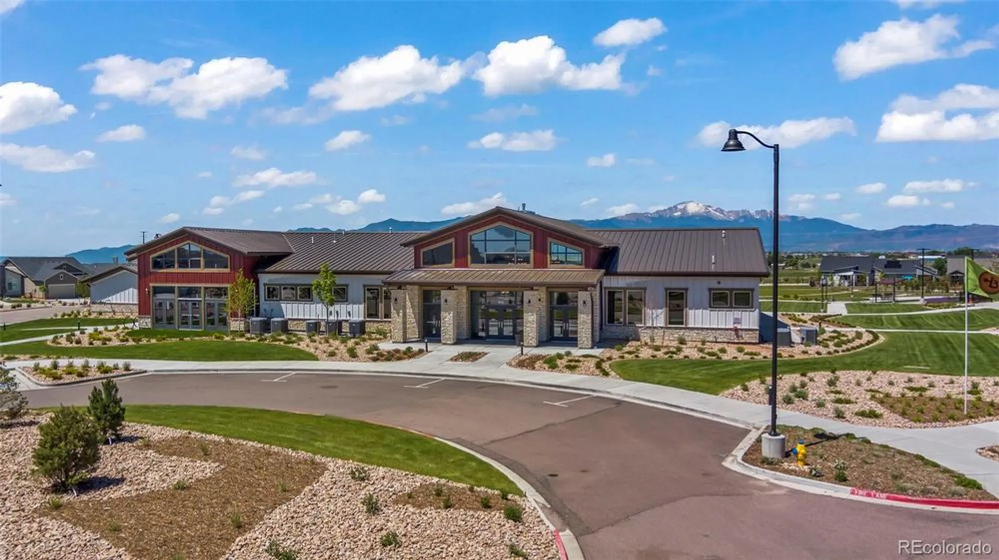 Property Slideshow image 32 of 49 | 5968 haster grv, Colorado Springs, CO, 80927