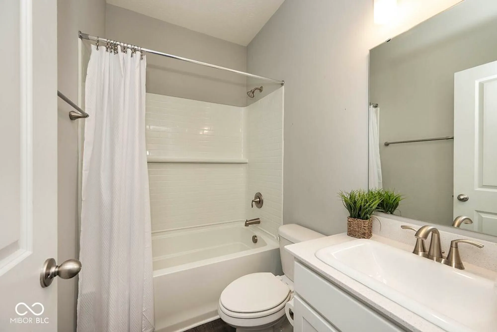 Property Slideshow image 28 of 36 | 6890 ben riley ct, Plainfield, IN, 46168