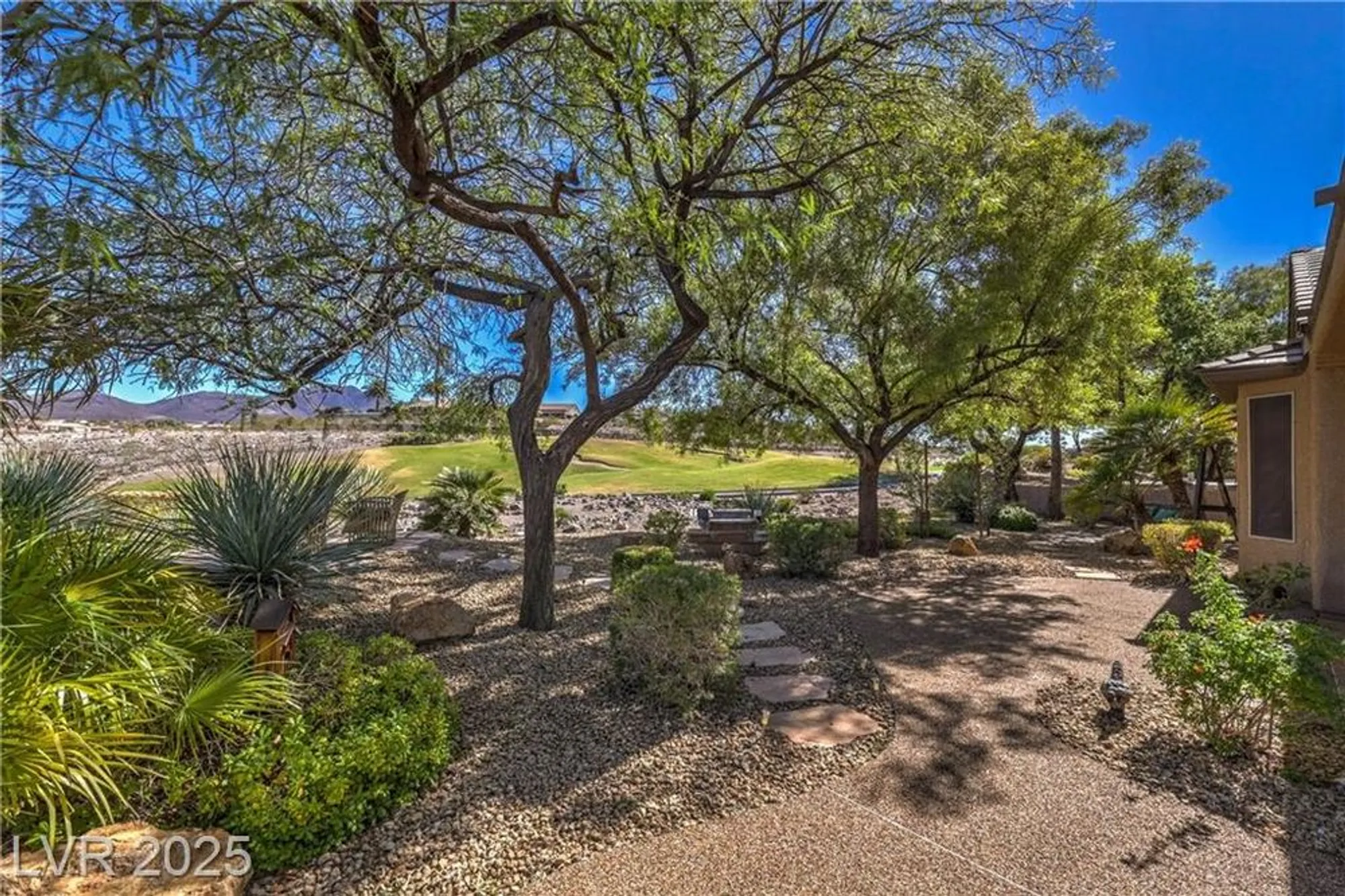 Property Slideshow image 39 of 60 | 2106 fort sanders st, Henderson, NV, 89052