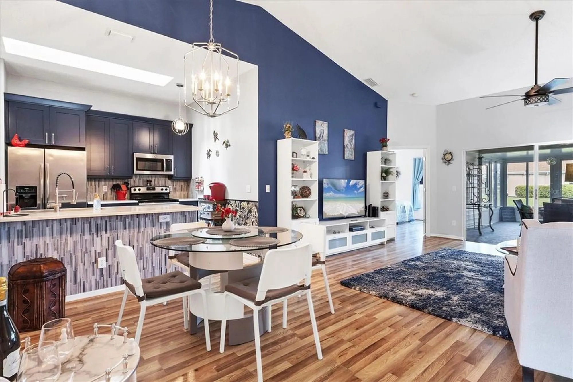 Property Slideshow image 11 of 48 | 2020 nantucket dr, Sun City Center, FL, 33573