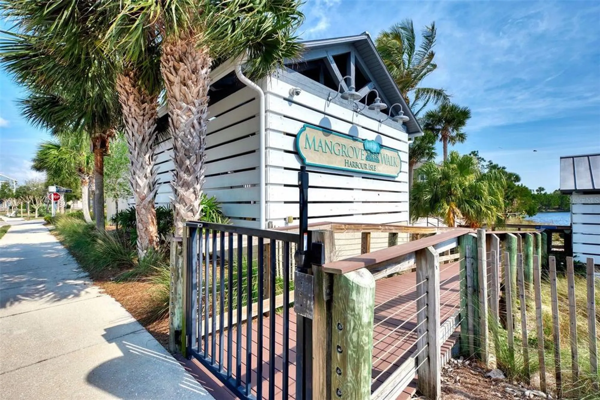 Property Slideshow image 51 of 88 | 230 sapphire lake dr unit 201, Bradenton, FL, 34209