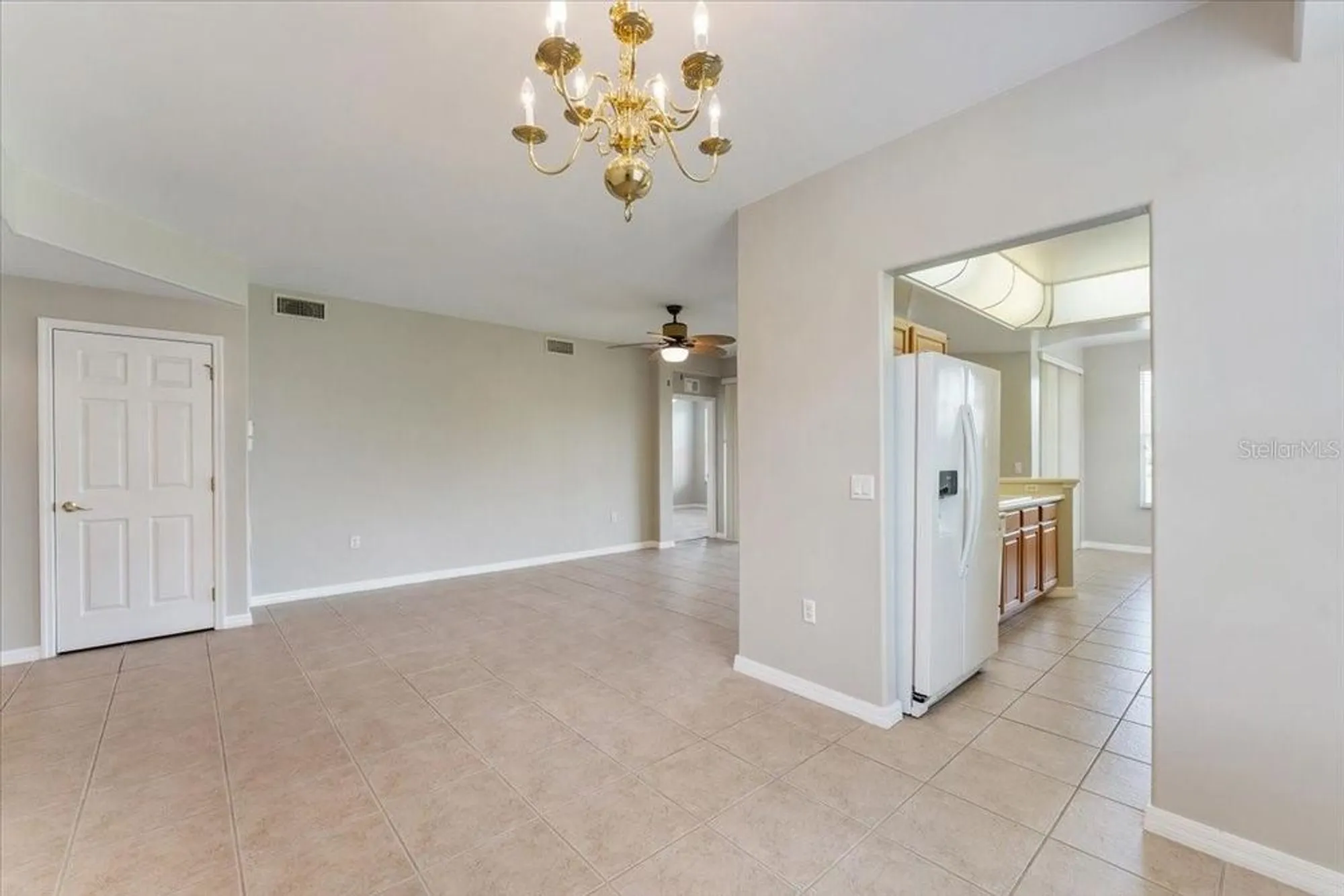 Property Slideshow image 10 of 48 | 11004 mill creek way 1902, Fort Myers, FL, 33913