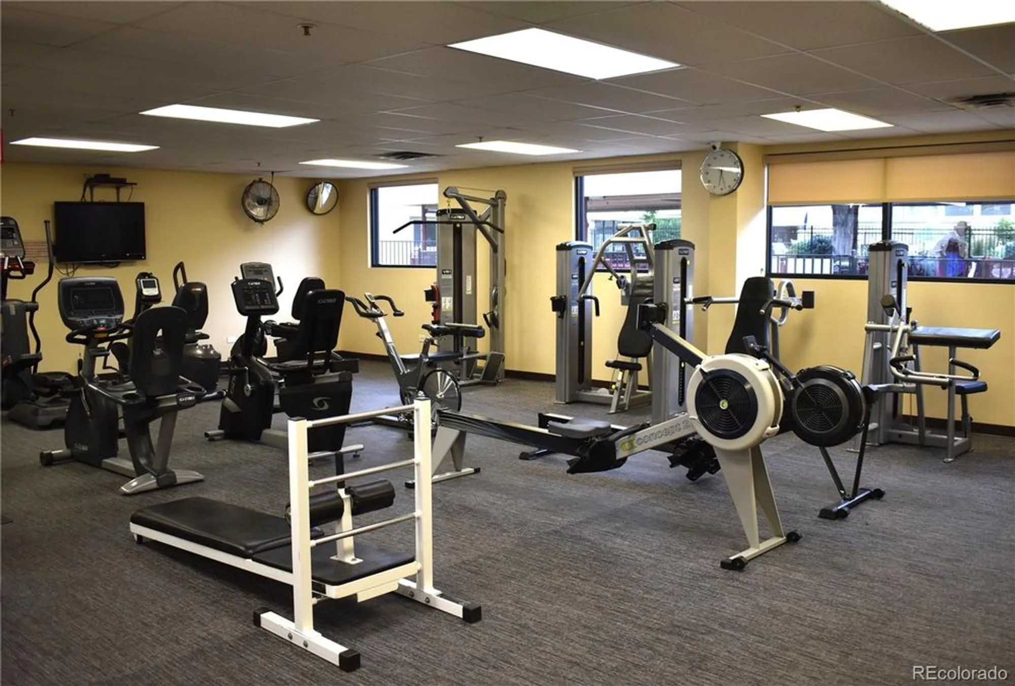 Property Slideshow image 18 of 29 | 350 s clinton st apt 11d, Denver, CO, 80247