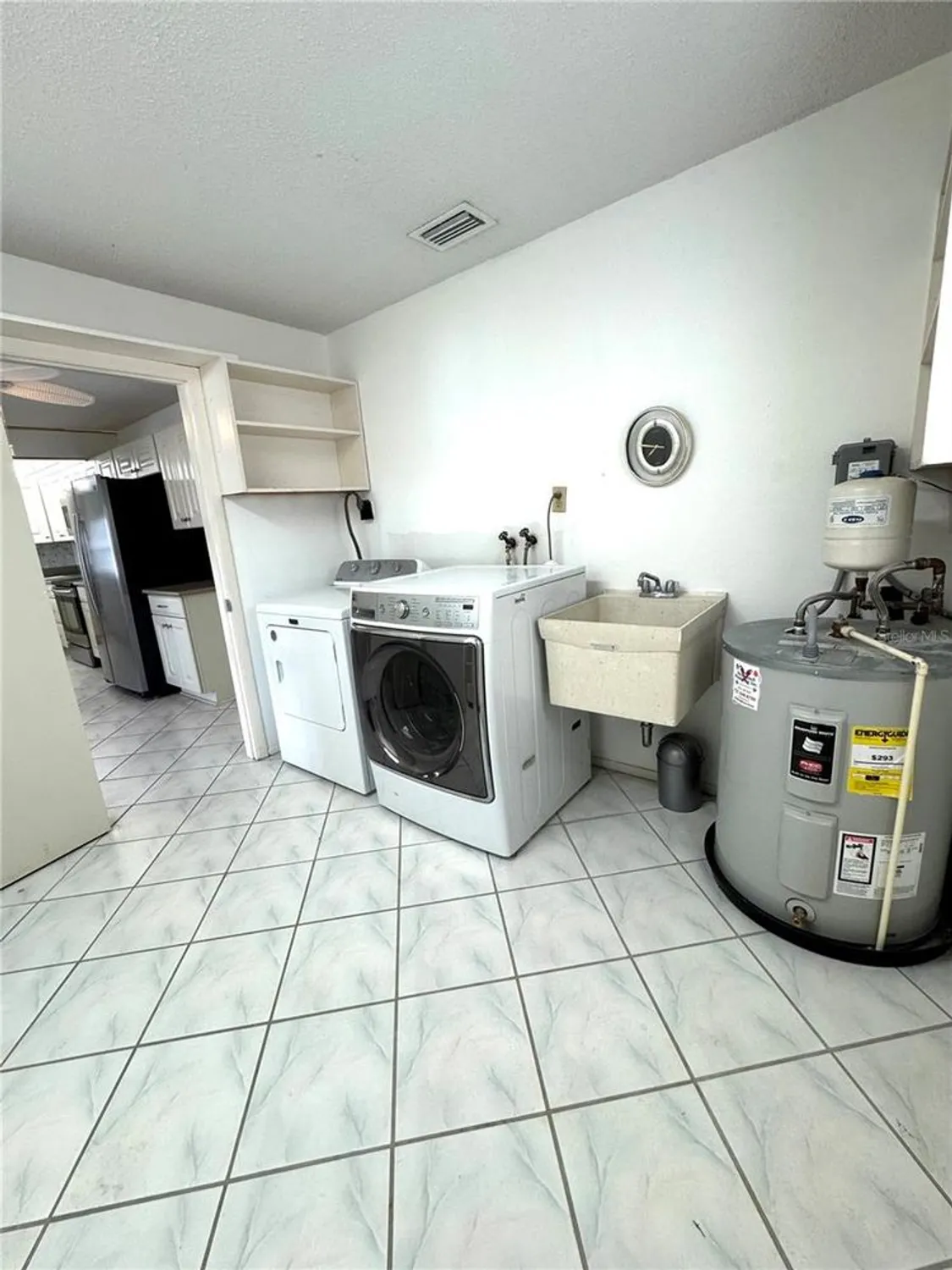 Property Slideshow image 52 of 56 | 10063 40th st n # 3, Pinellas Park, FL, 33782
