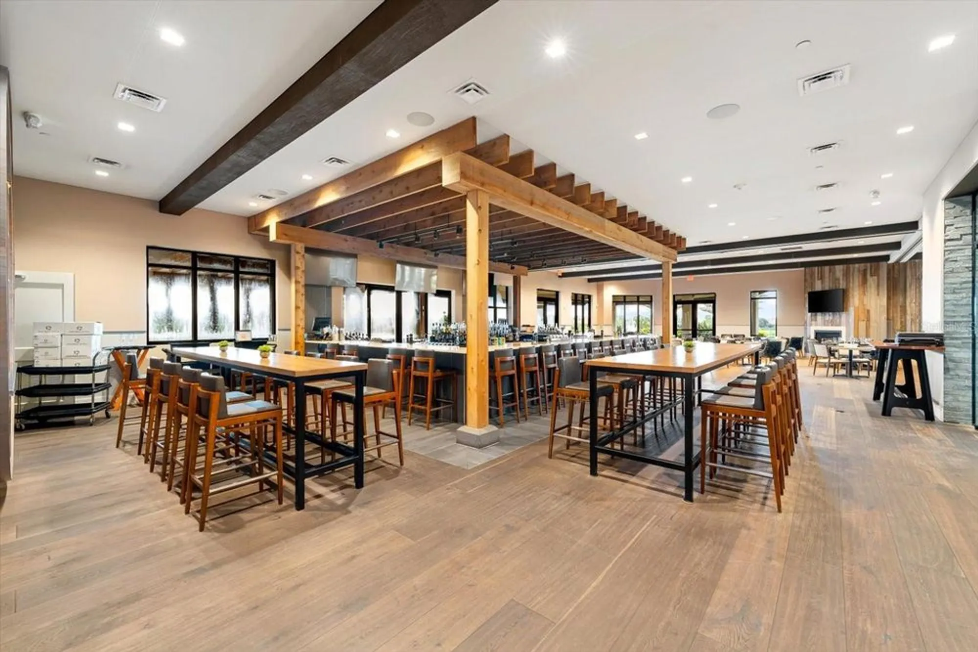 Property Slideshow image 63 of 74 | 5121 serata dr, Lakewood Ranch, FL, 34211