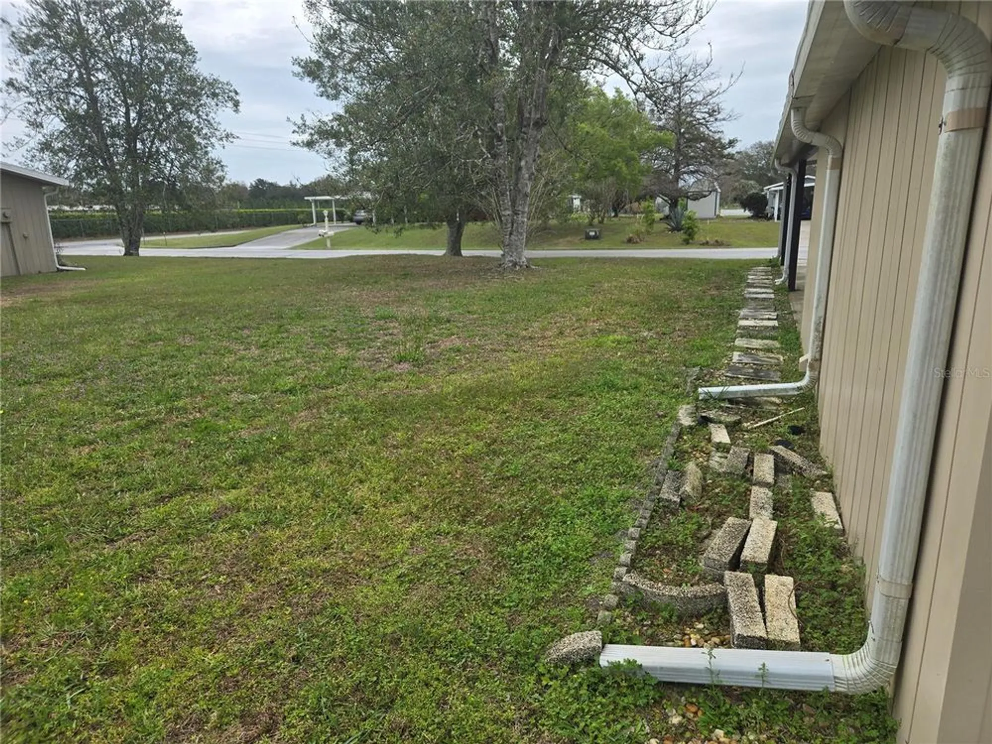 Property Slideshow image 6 of 28 | 10040 sw 98th ave, Ocala, FL, 34481