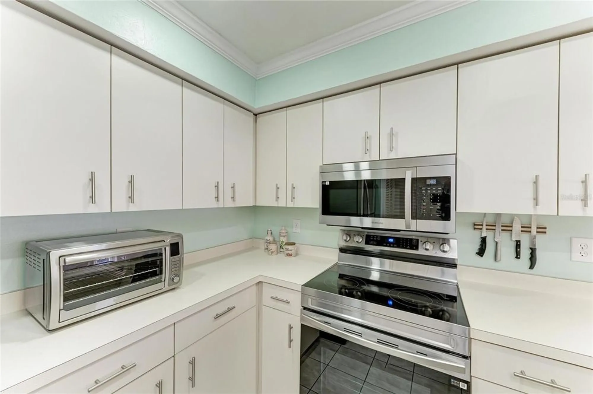 Property Slideshow image 17 of 66 | 628 estuary dr, Bradenton, FL, 34209