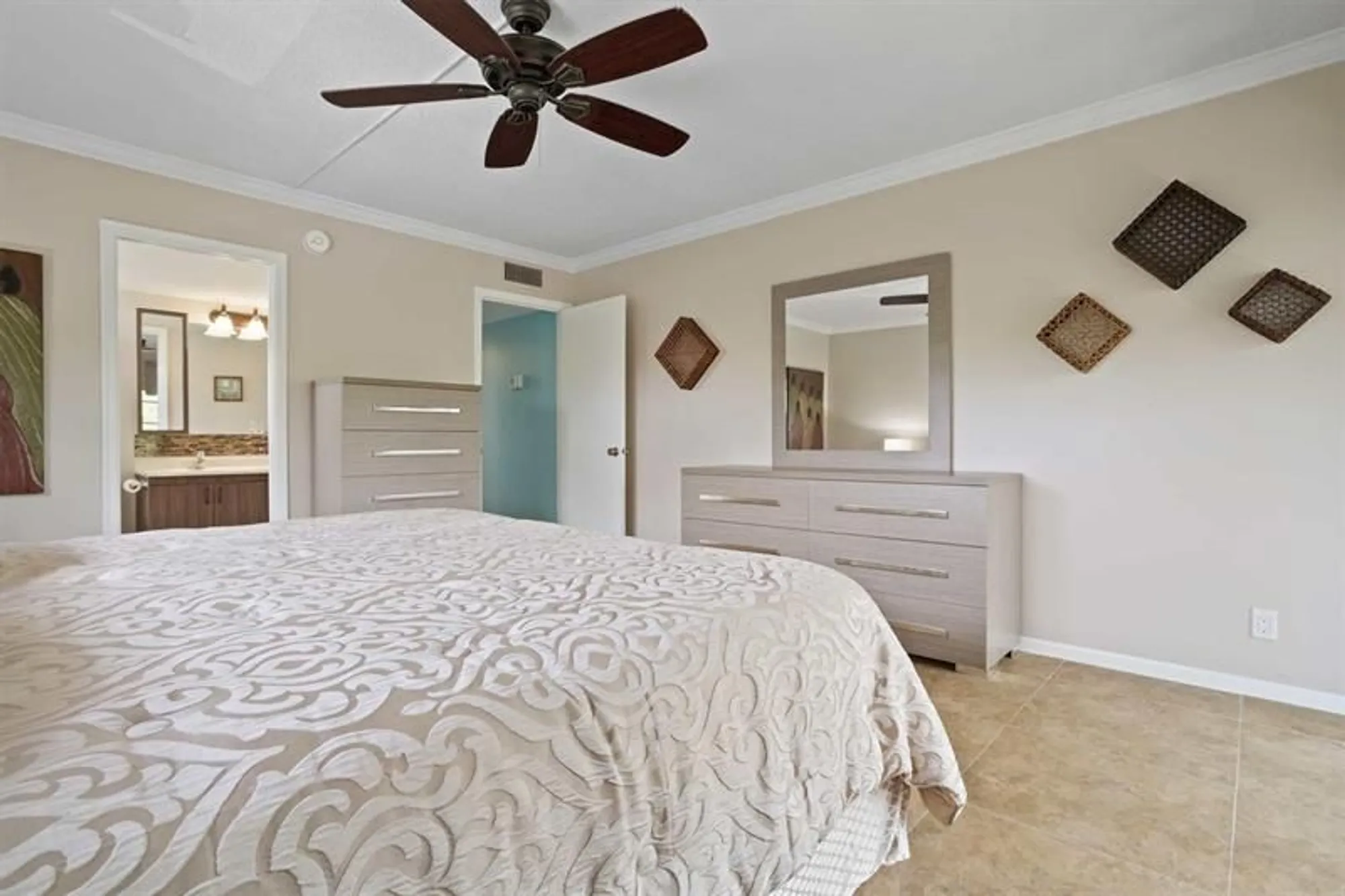 Property Slideshow image 19 of 40 | 2301 lucaya ln # 04, Coconut Creek, FL, 33066