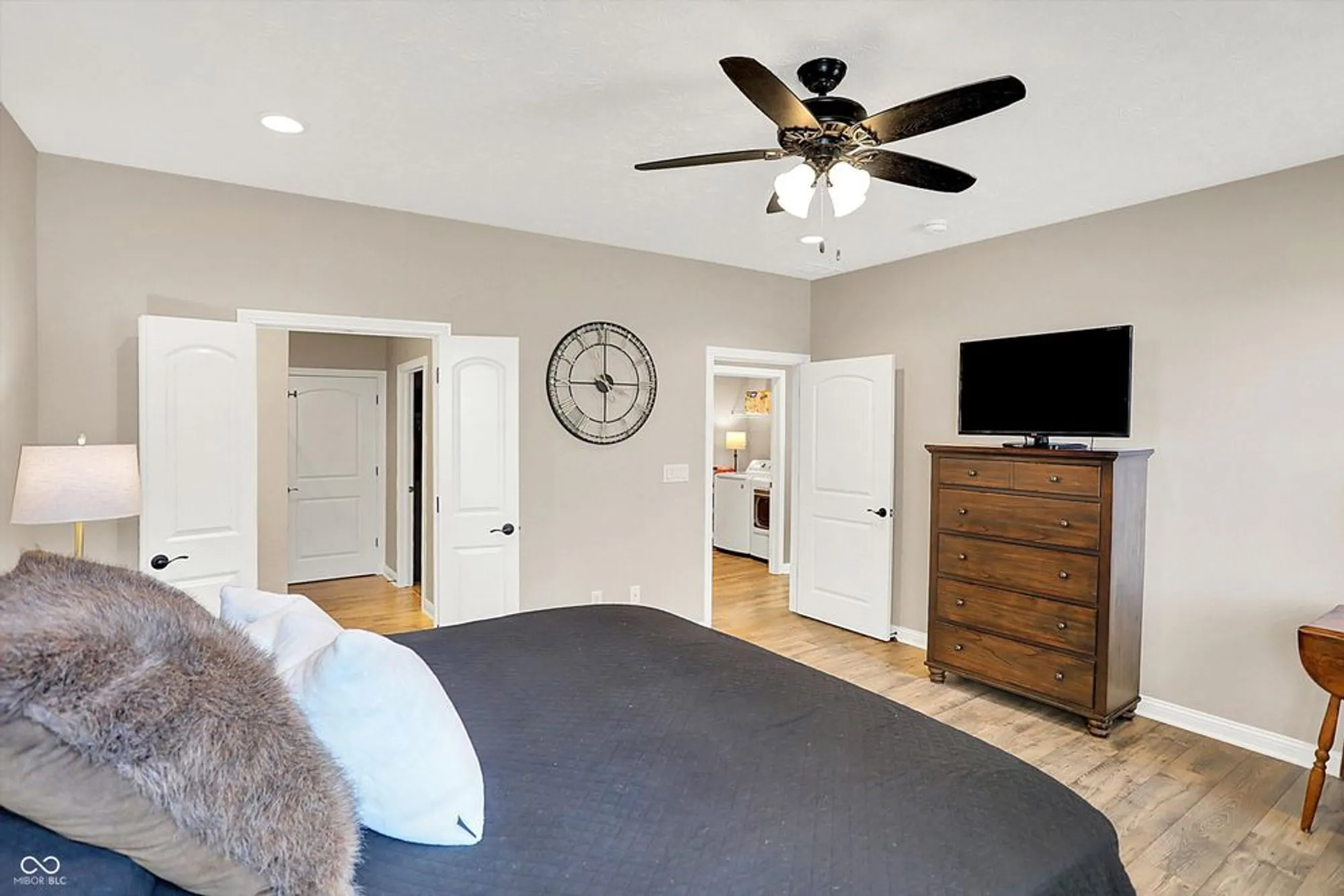 Property Slideshow image 21 of 29 | 1684 hedley way w, Avon, IN, 46123