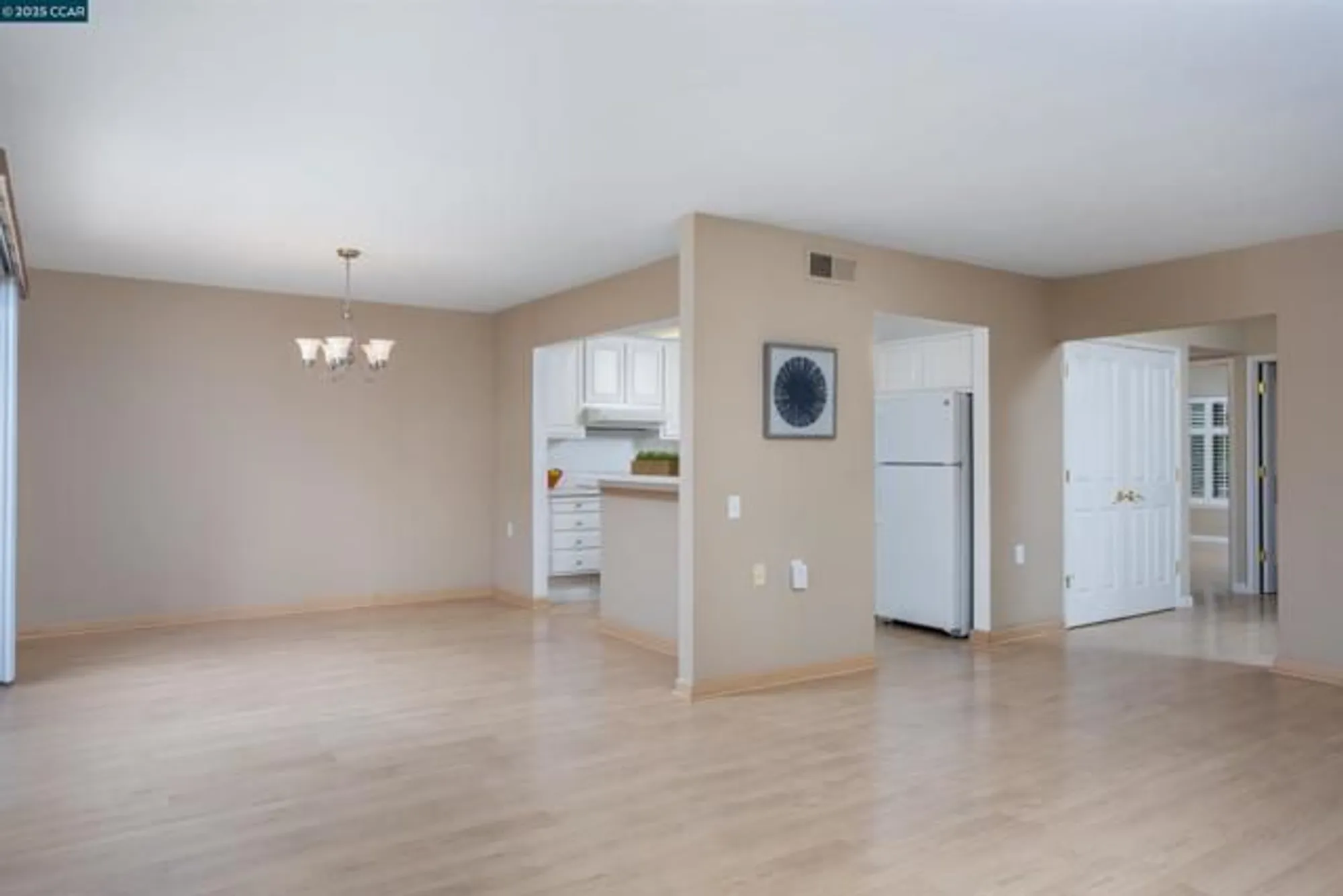 Property Slideshow image 8 of 26 | 1601 canyonwood ct 8, Walnut Creek, CA, 94595