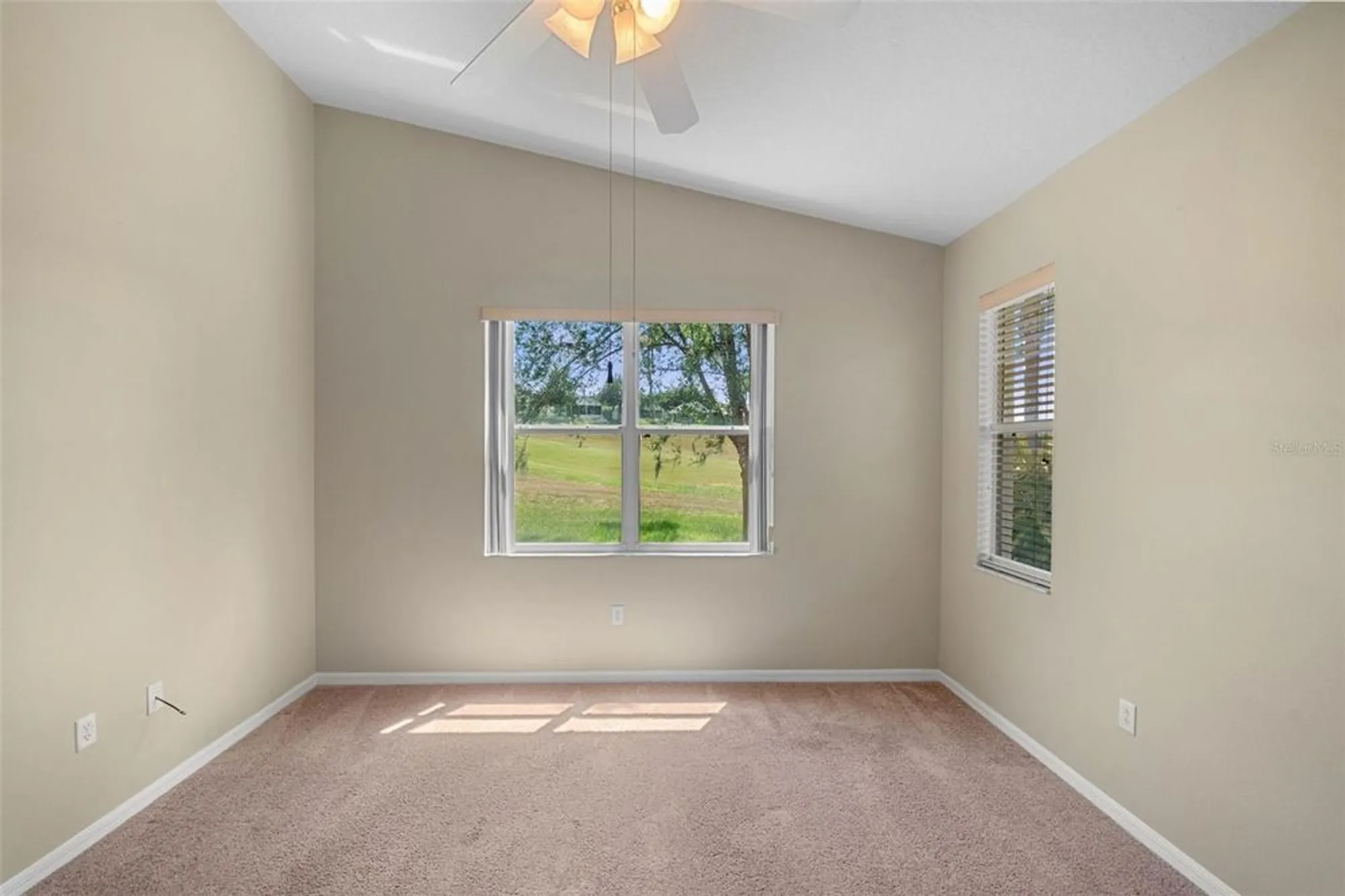 Property Slideshow image 23 of 63 | 890 summit greens blvd, Clermont, FL, 34711