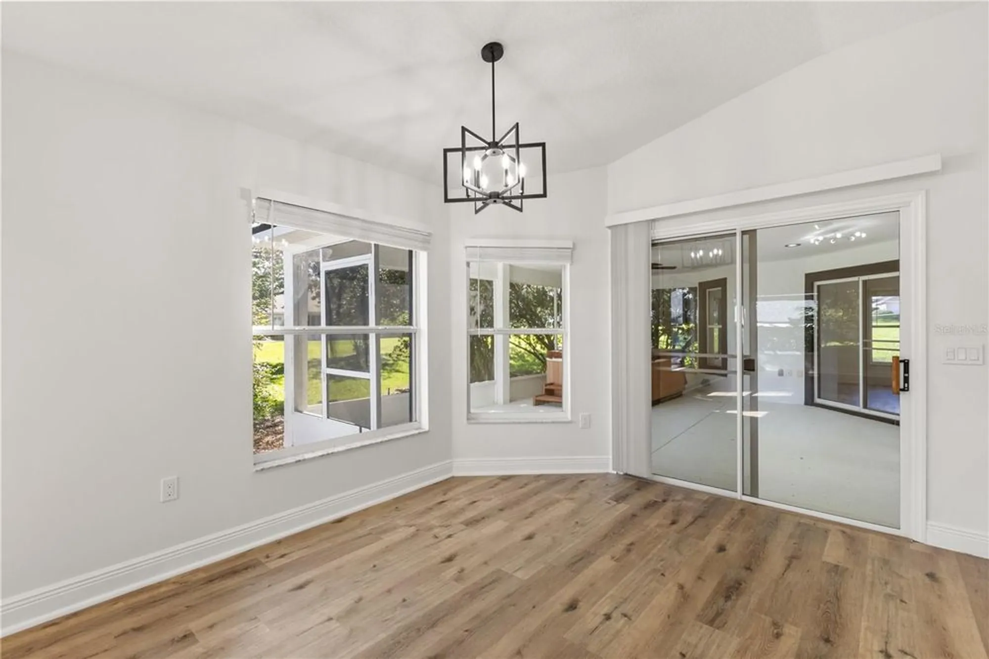 Property Slideshow image 25 of 42 | 39634 harbor hills blvd, Lady Lake, FL, 32159