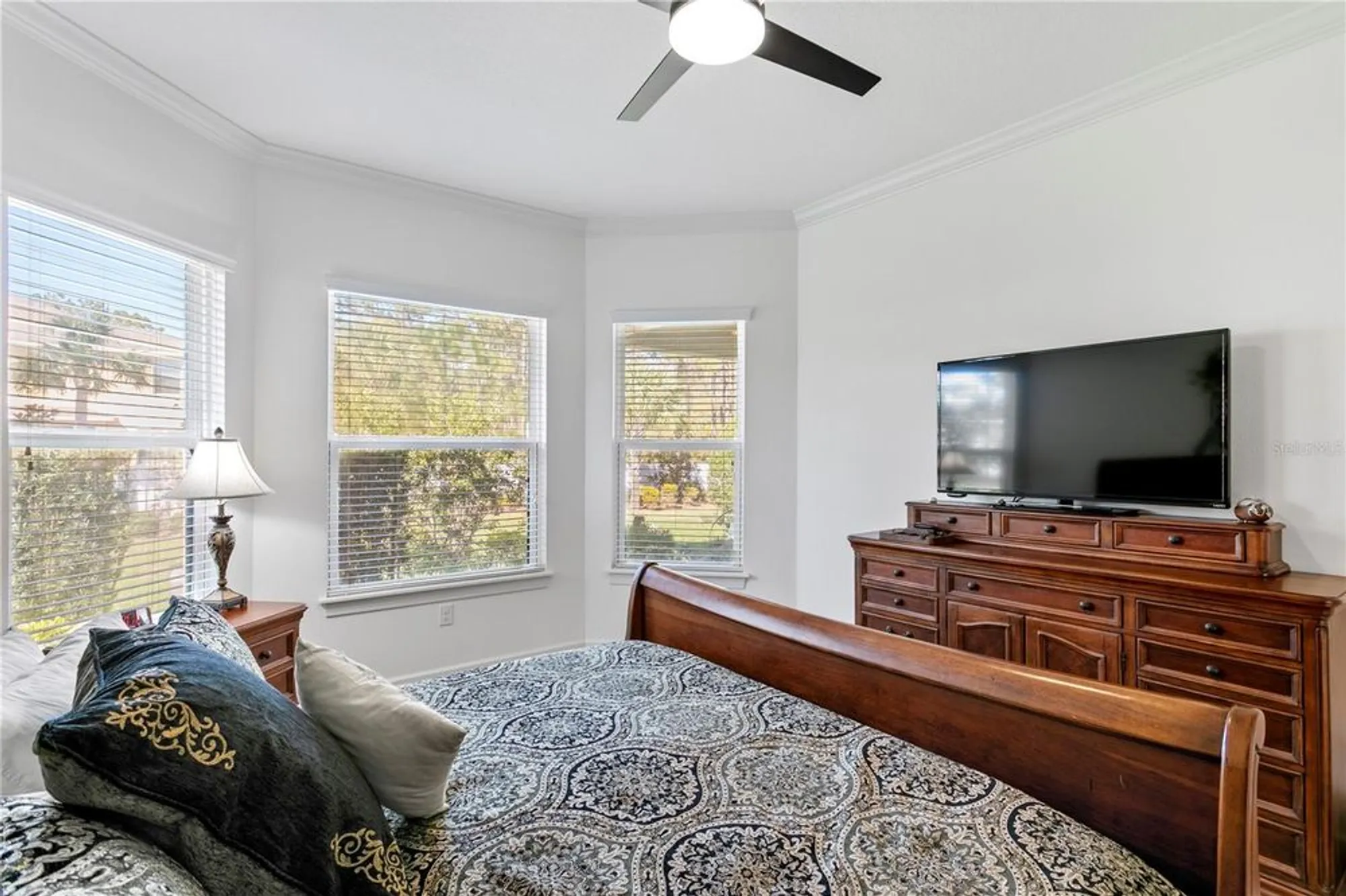 Property Slideshow image 30 of 68 | 20173 umbria hill dr, Tampa, FL, 33647