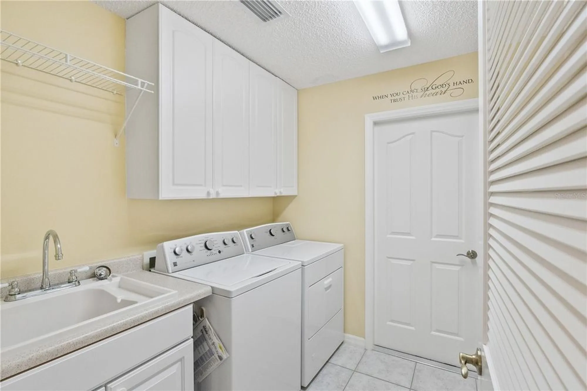 Property Slideshow image 6 of 30 | 16812 se 86th albany ave, The Villages, FL, 32162