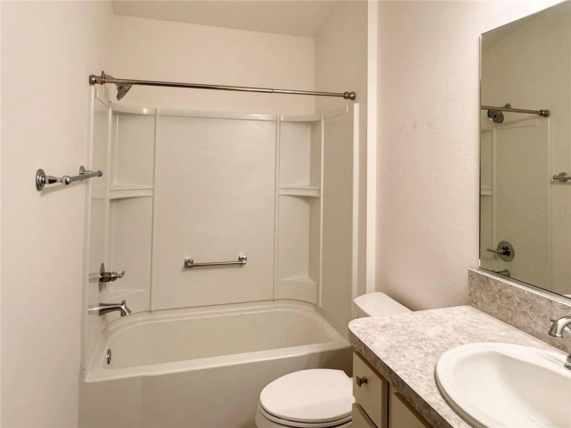 Property Slideshow image 16 of 27 | 1899 groesser pl, The Villages, FL, 32163