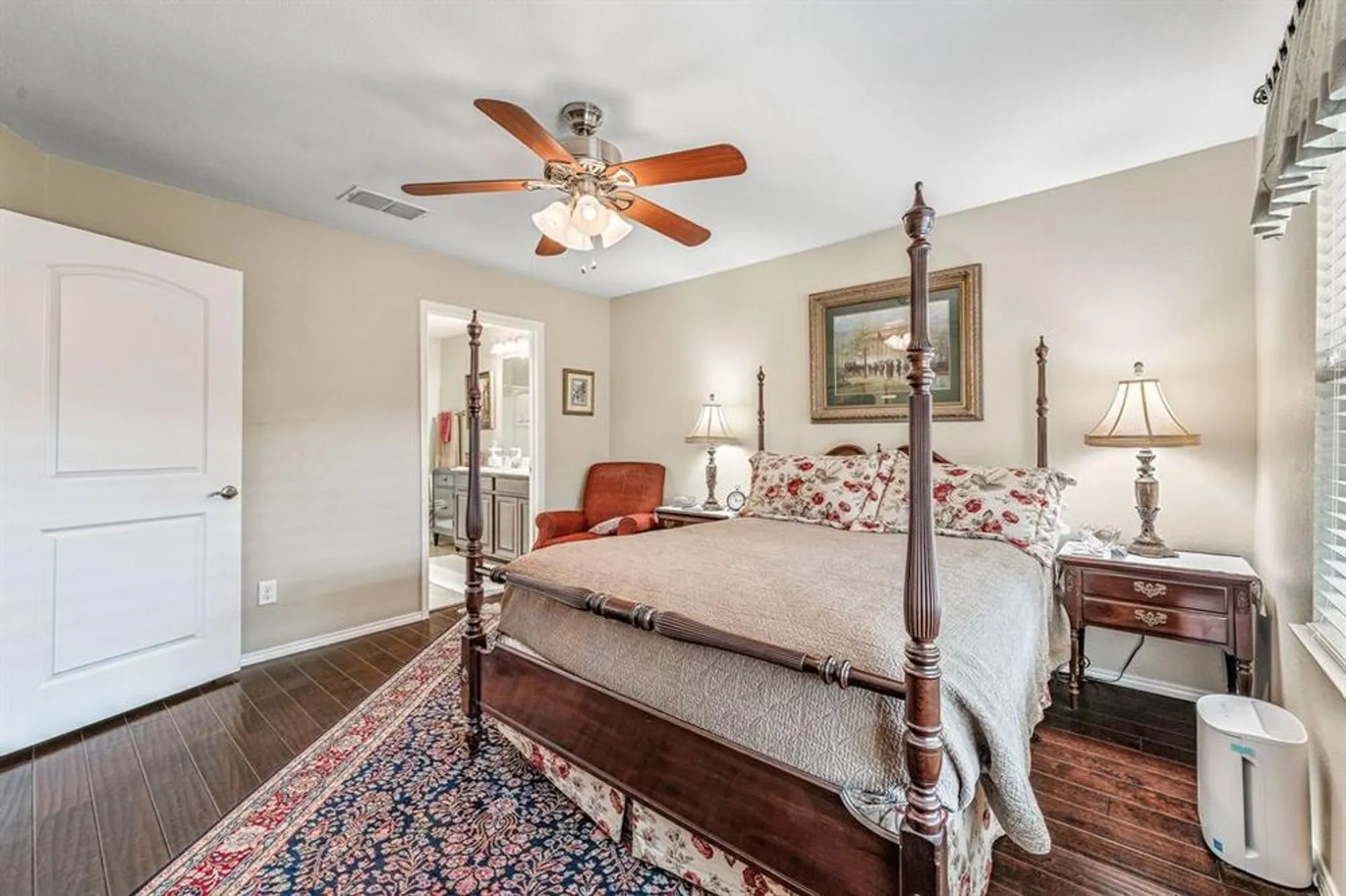 Property Slideshow image 14 of 33 | 3083 oyster bay dr, Frisco, TX, 75036