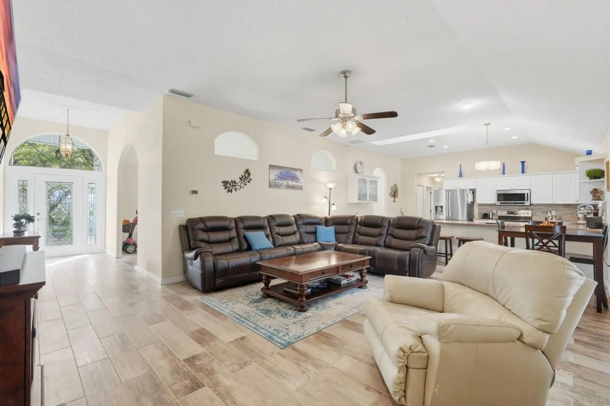 Property Slideshow image 20 of 52 | 2 silver lake way, Ormond Beach, FL, 32174