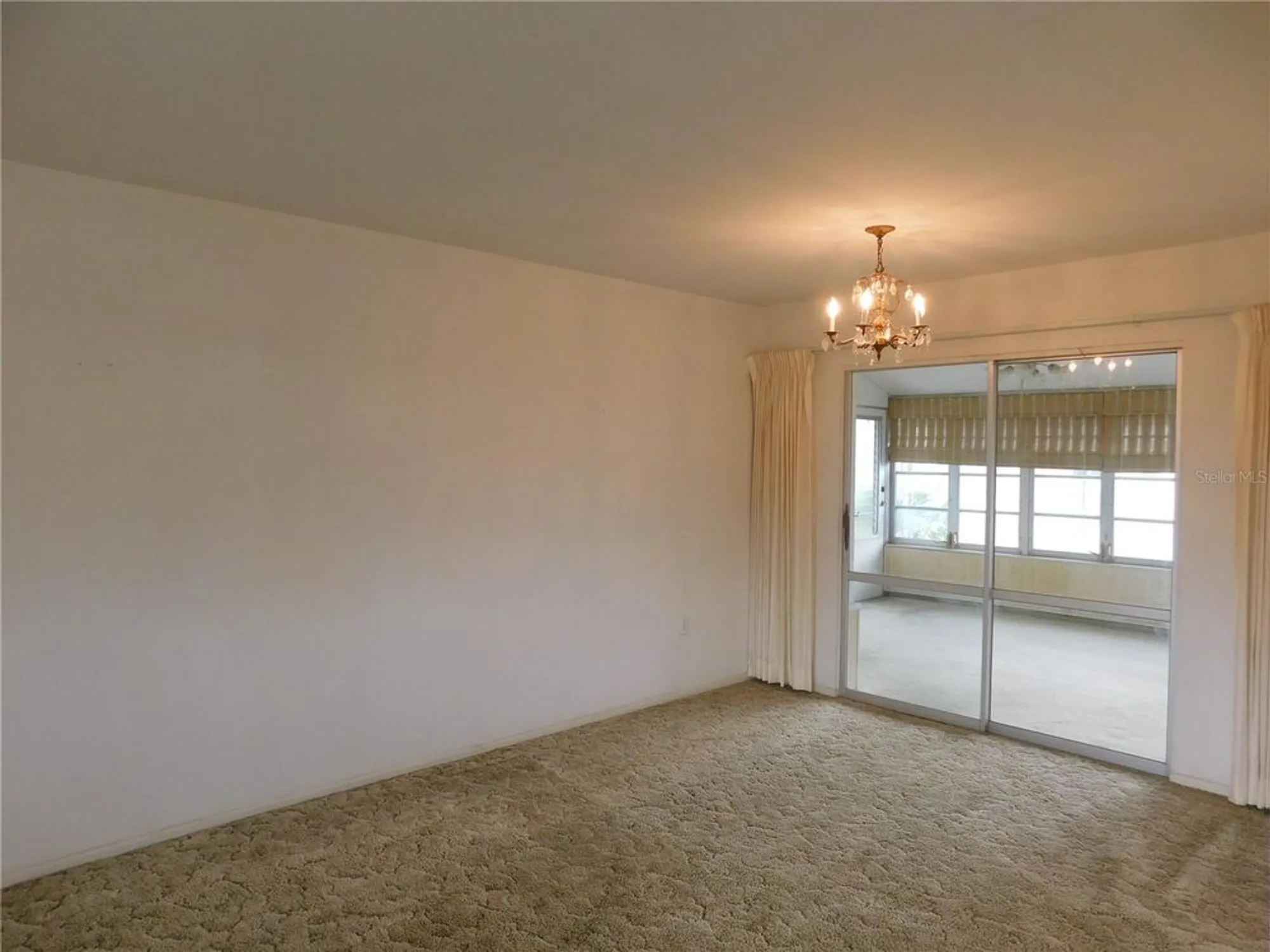 Property Slideshow image 12 of 21 | 1224 valley forge blvd, Sun City Center, FL, 33573